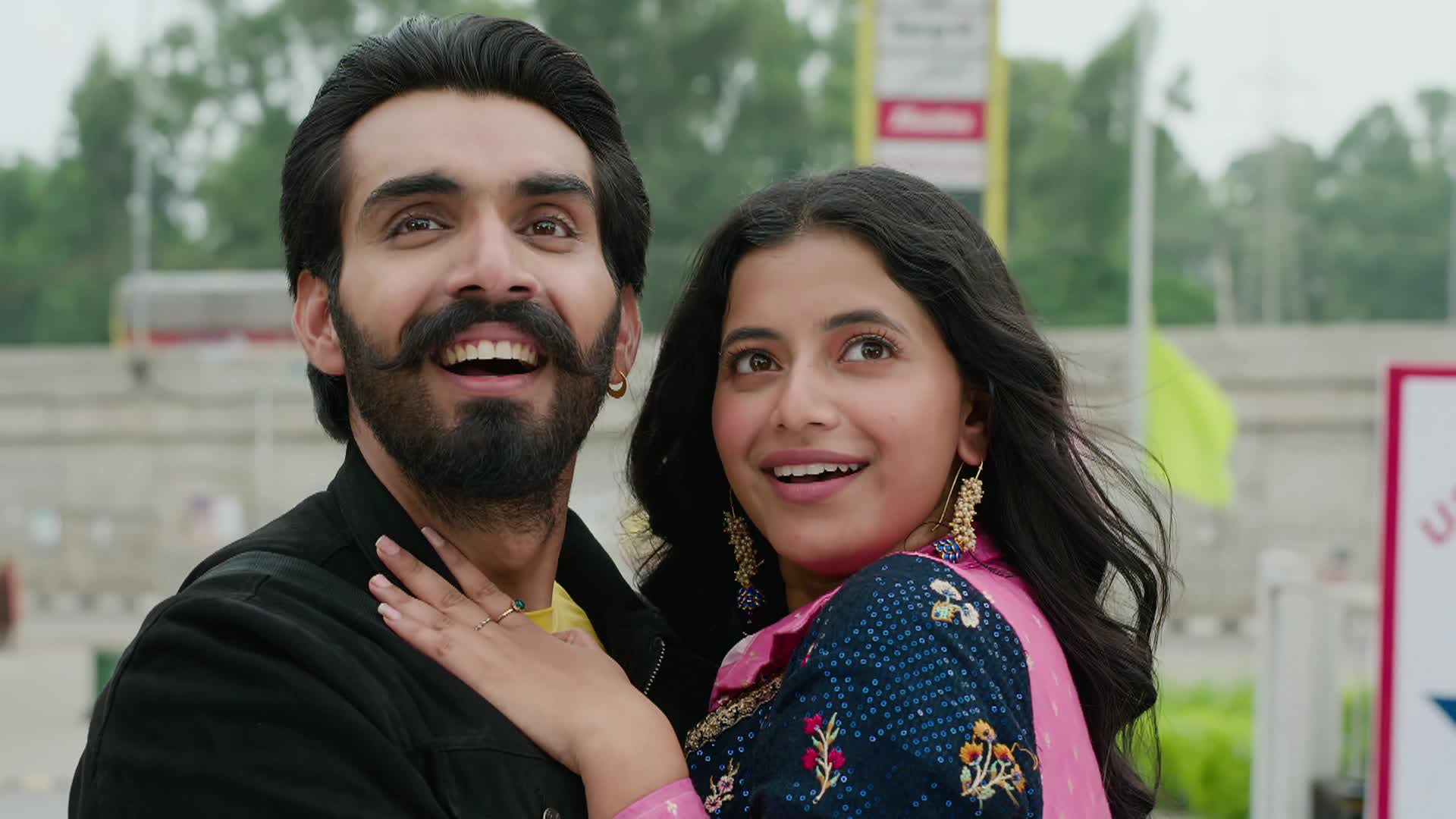 Watch Udaariyaan S1 Episode 774 on JioHotstar