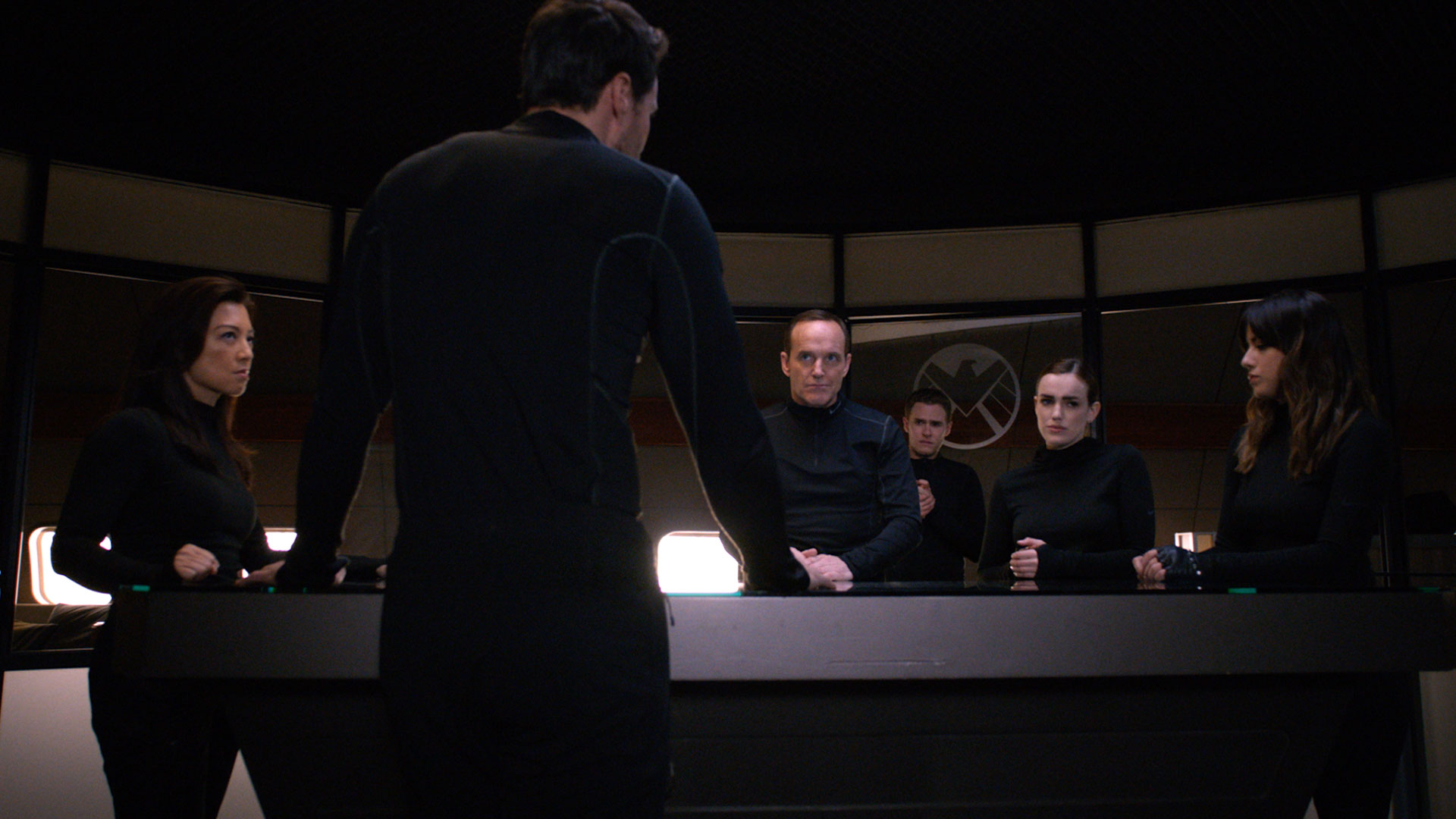 nonton-the-dirty-half-dozen-season-2-episode-19-the-dirty-half-dozen