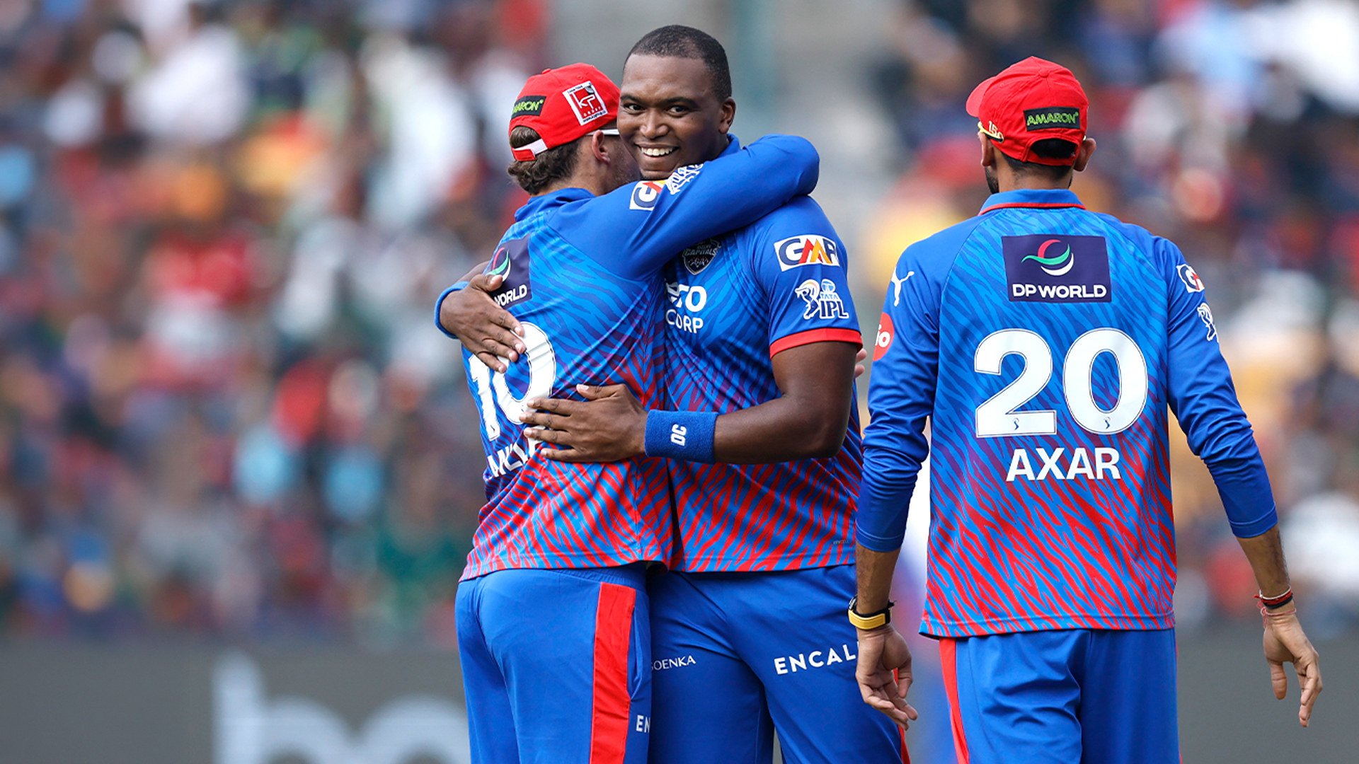 RCB Fall of Wickets vs DC