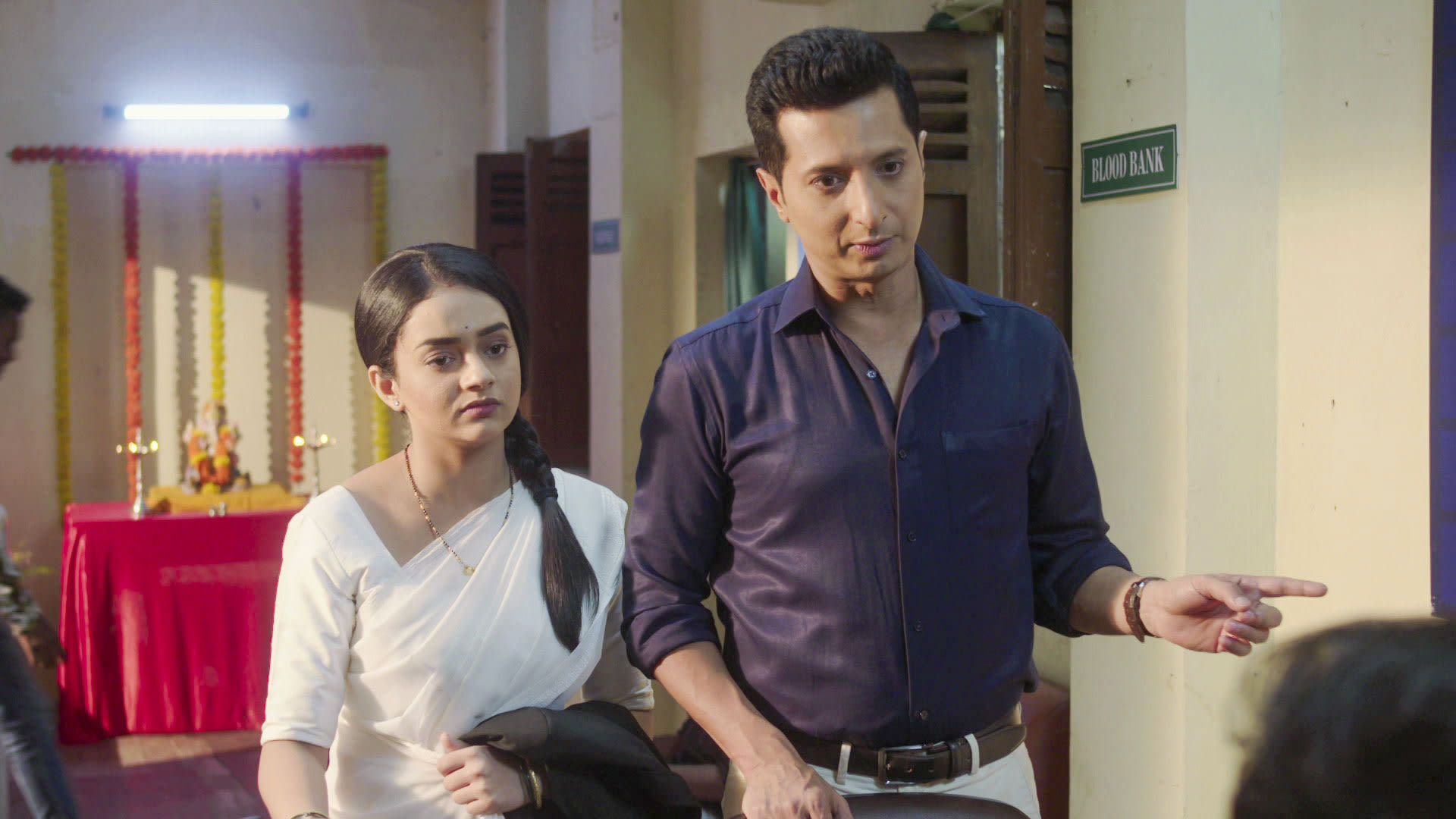 Watch Aboli S1 Episode 346 on JioHotstar