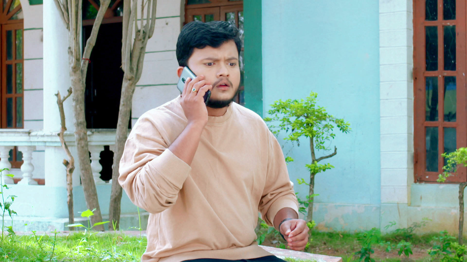 Watch Sarasu S1 Episode 159 on JioHotstar