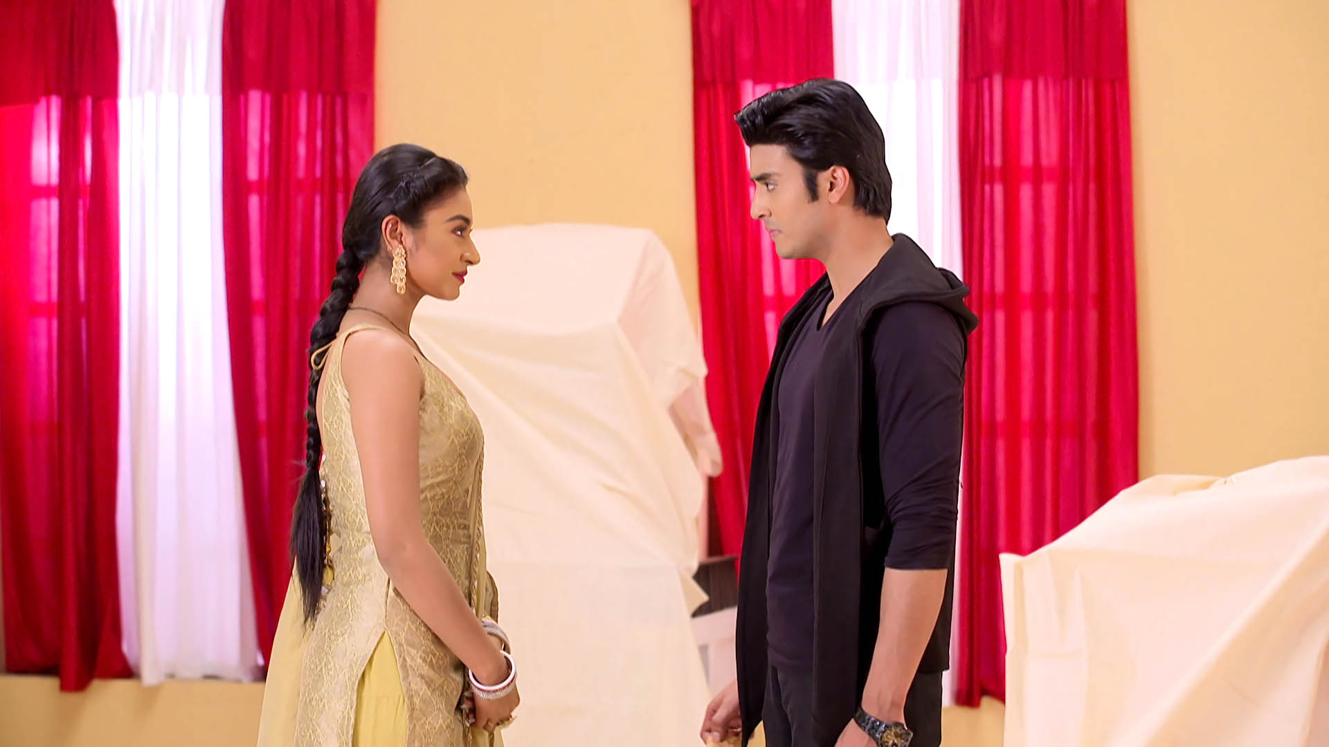 Ayush Discovers Tina's Secret