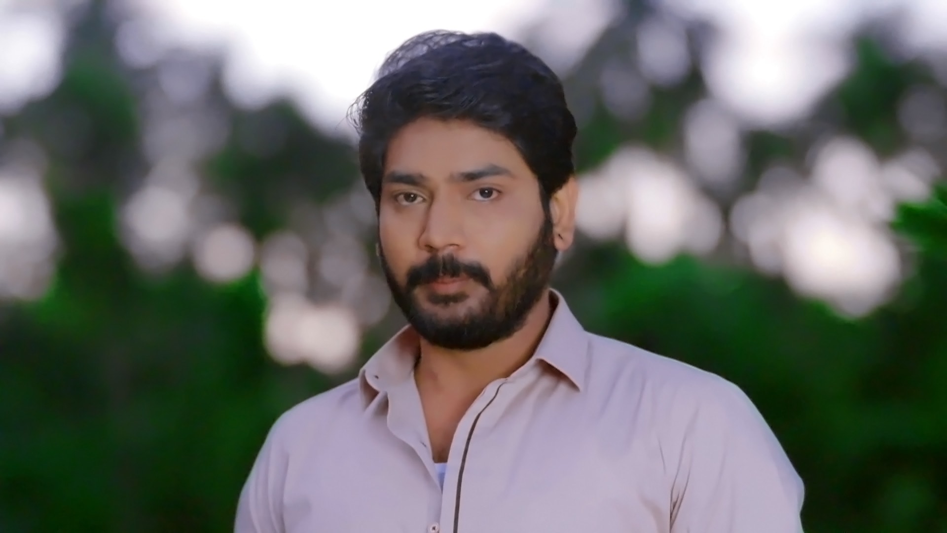 Watch Sarasu S1 Episode 19 on JioHotstar