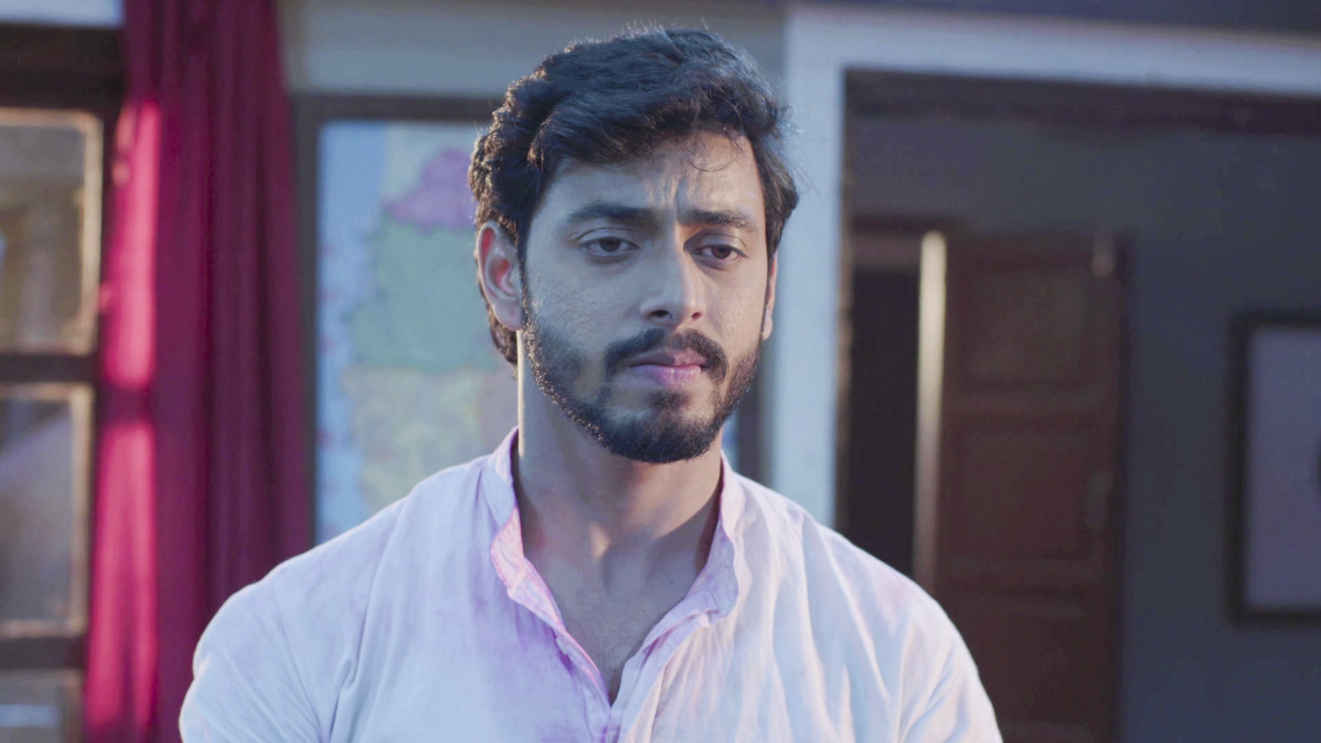 Watch Aboli S1 Episode 323 on JioHotstar