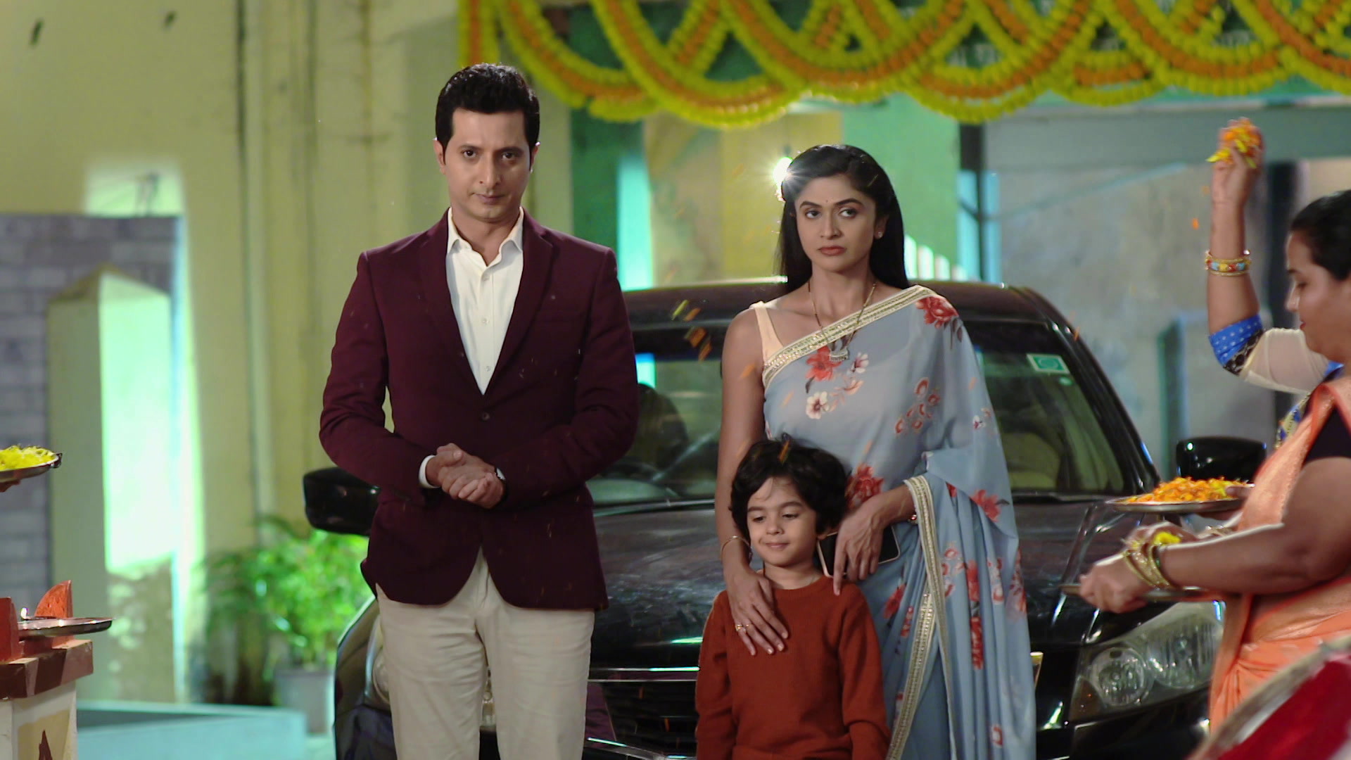 Watch Aboli S1 Episode 557 on JioHotstar