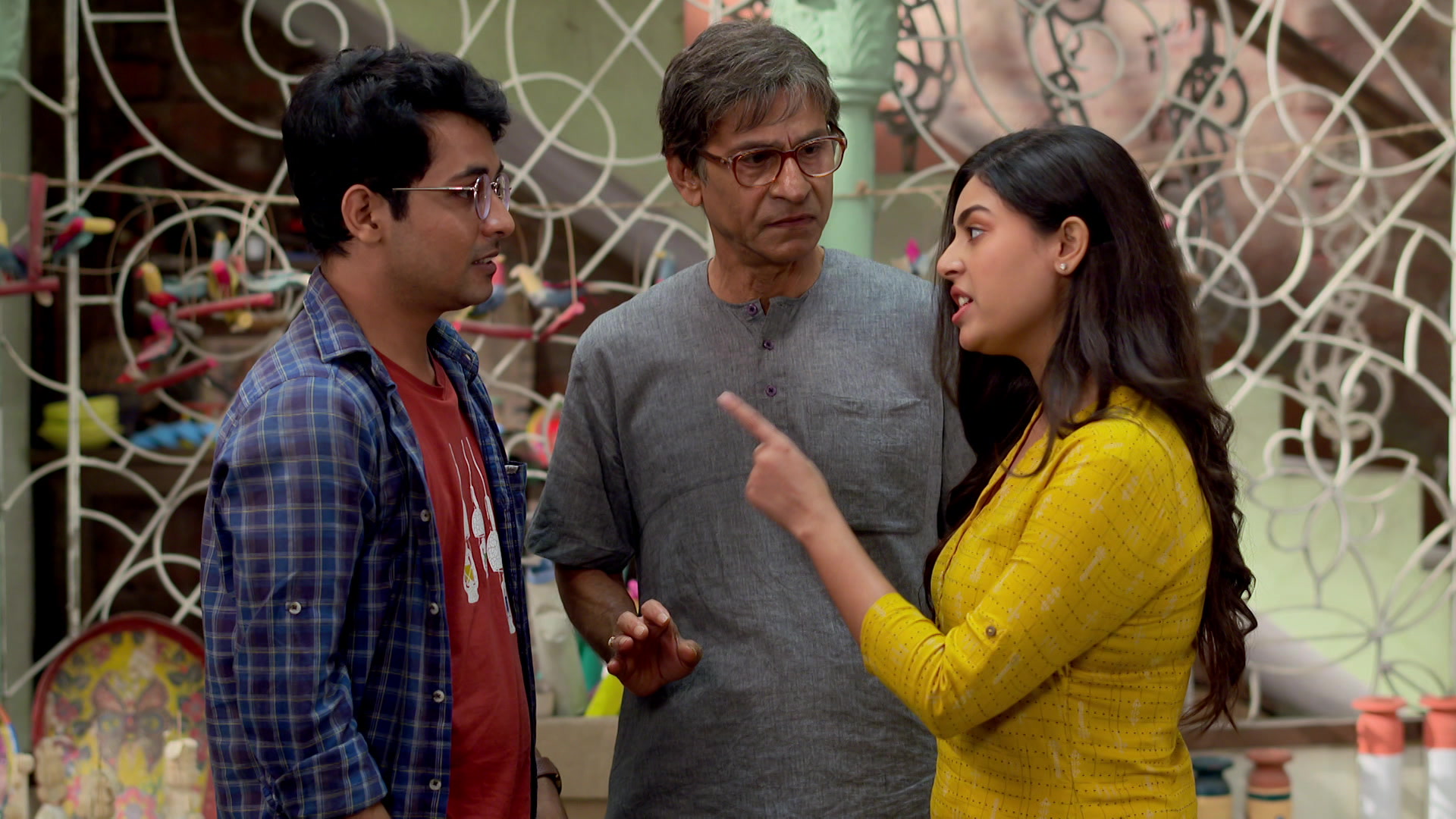 Watch Gaatchora S1 Episode 428 on JioHotstar