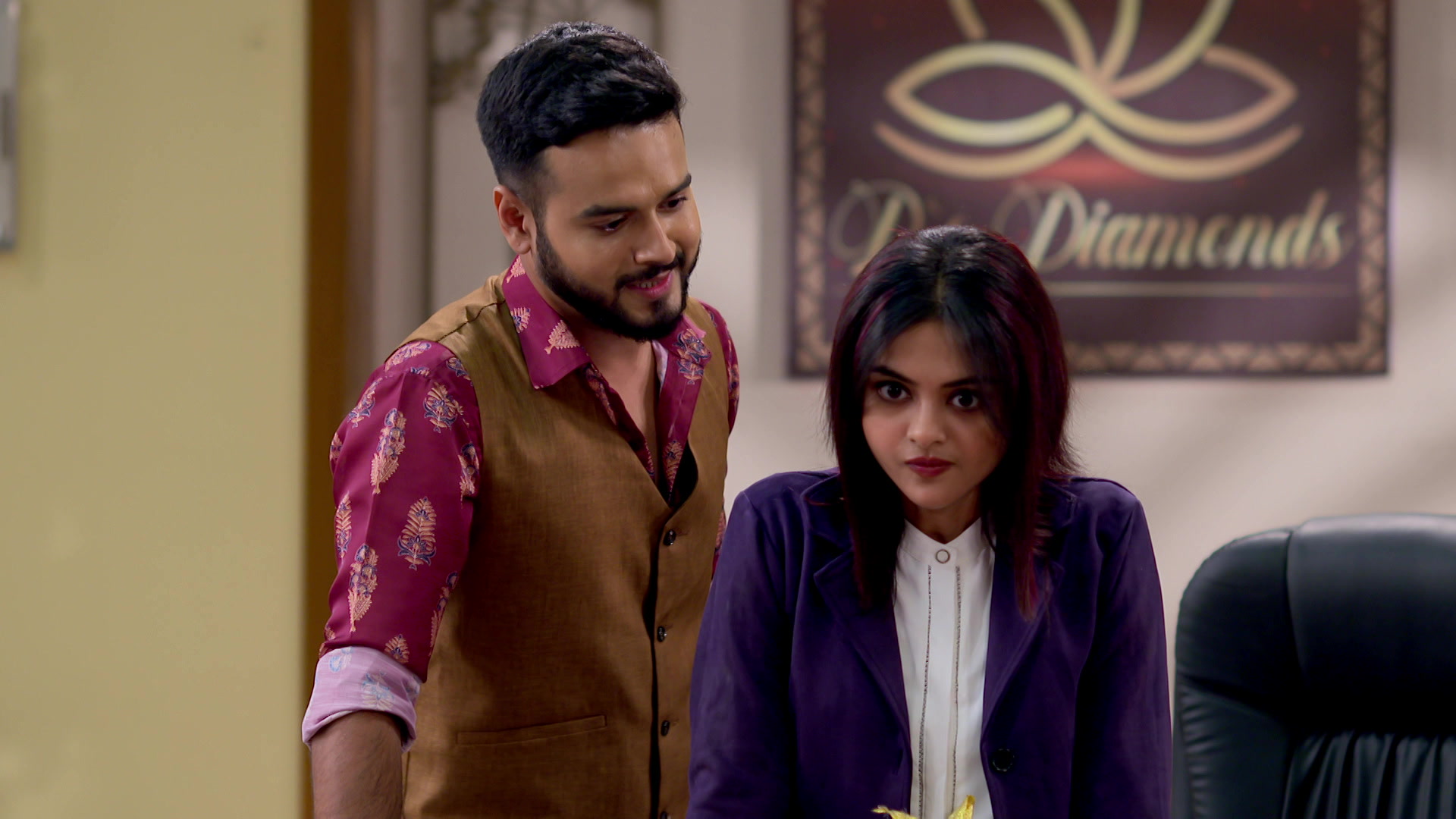 Watch Gaatchora S1 Episode 361 on JioHotstar
