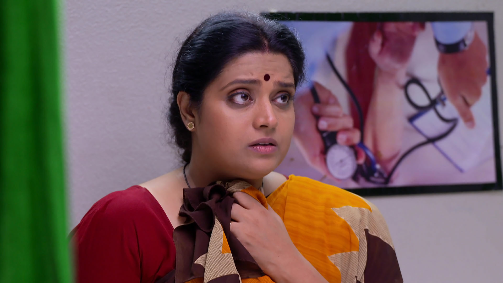 Watch Molkareen Bai - Mothi Tichee Sawali S1 Episode 108 on JioHotstar