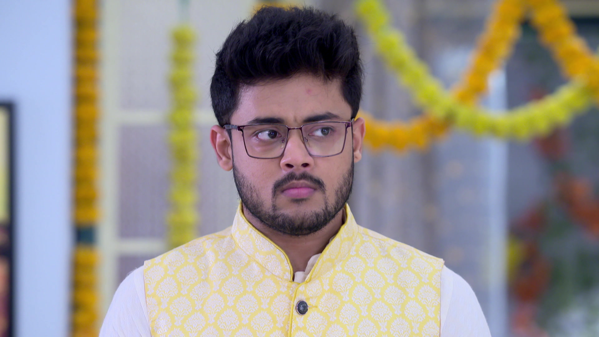 Watch Tomader Rani S1 Episode 162 on JioHotstar
