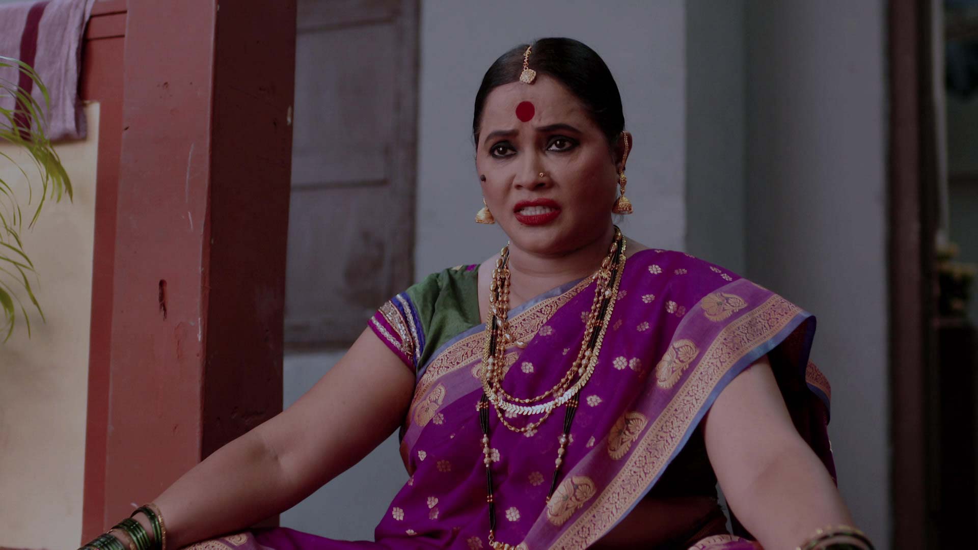 Watch Aboli S1 Episode 46 on JioHotstar