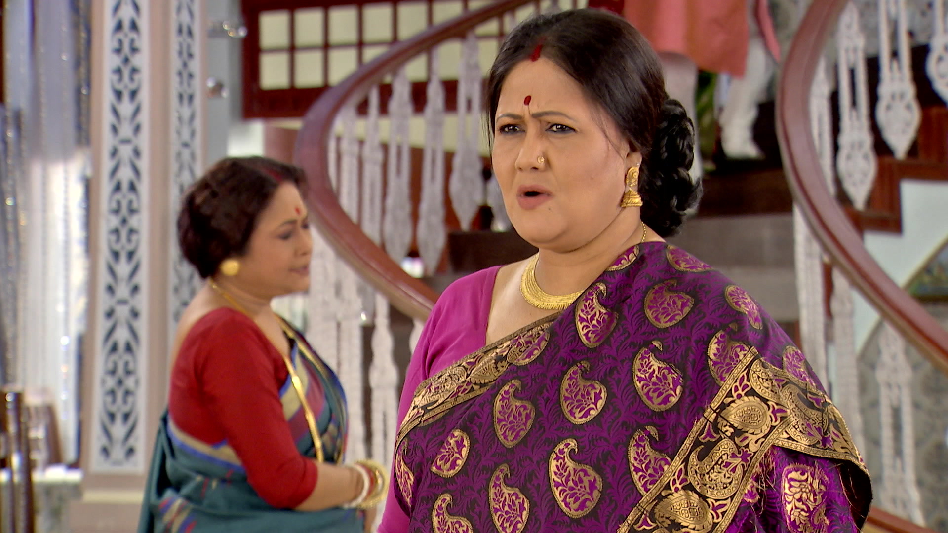 Watch Nishir Daak S1 Episode 103 on JioHotstar