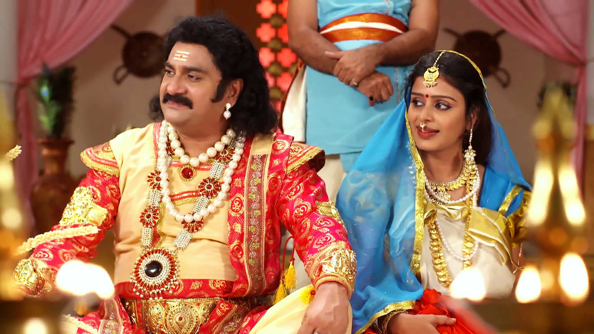 The King, Queen Adopt Manikanta