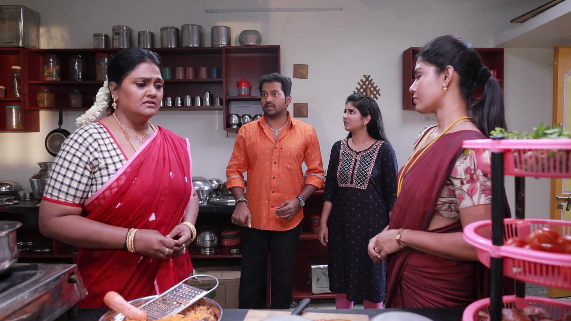 Meena Advises Gomathi