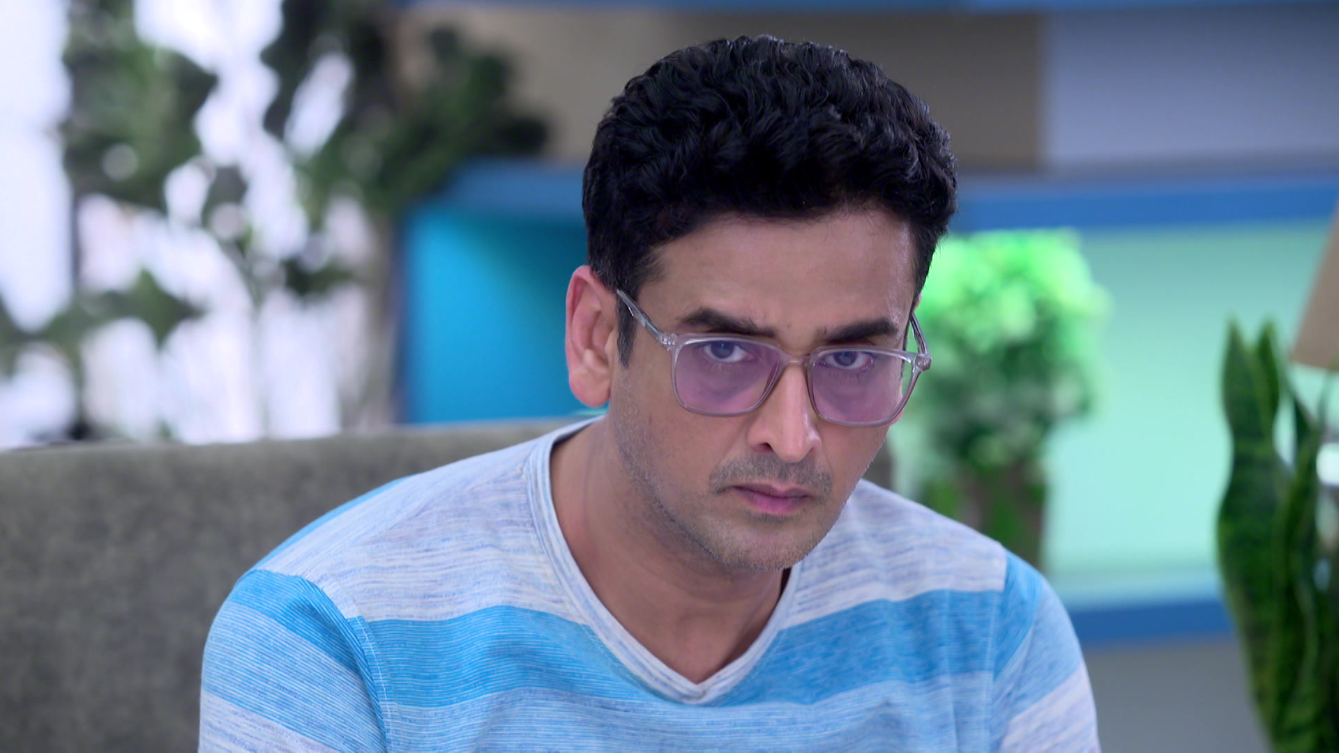 Watch Tomader Rani S1 Episode 152 on JioHotstar