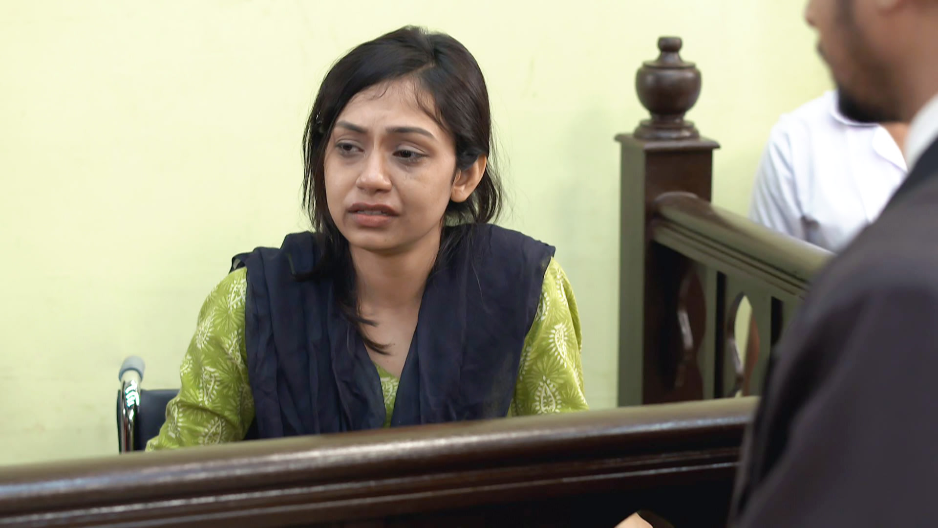 Watch Myna in the Witness Box Online