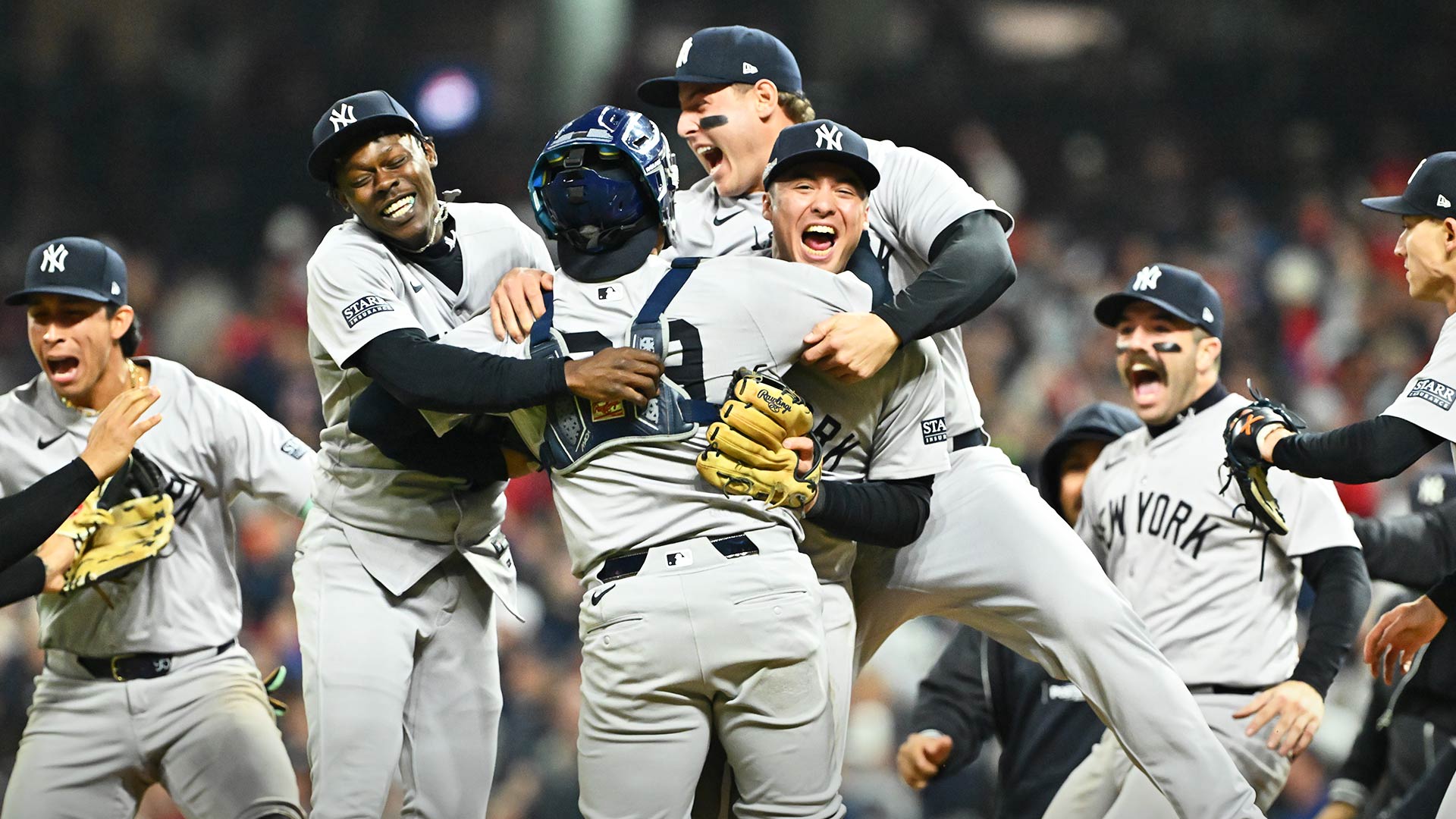 Yankees Advance to World Series