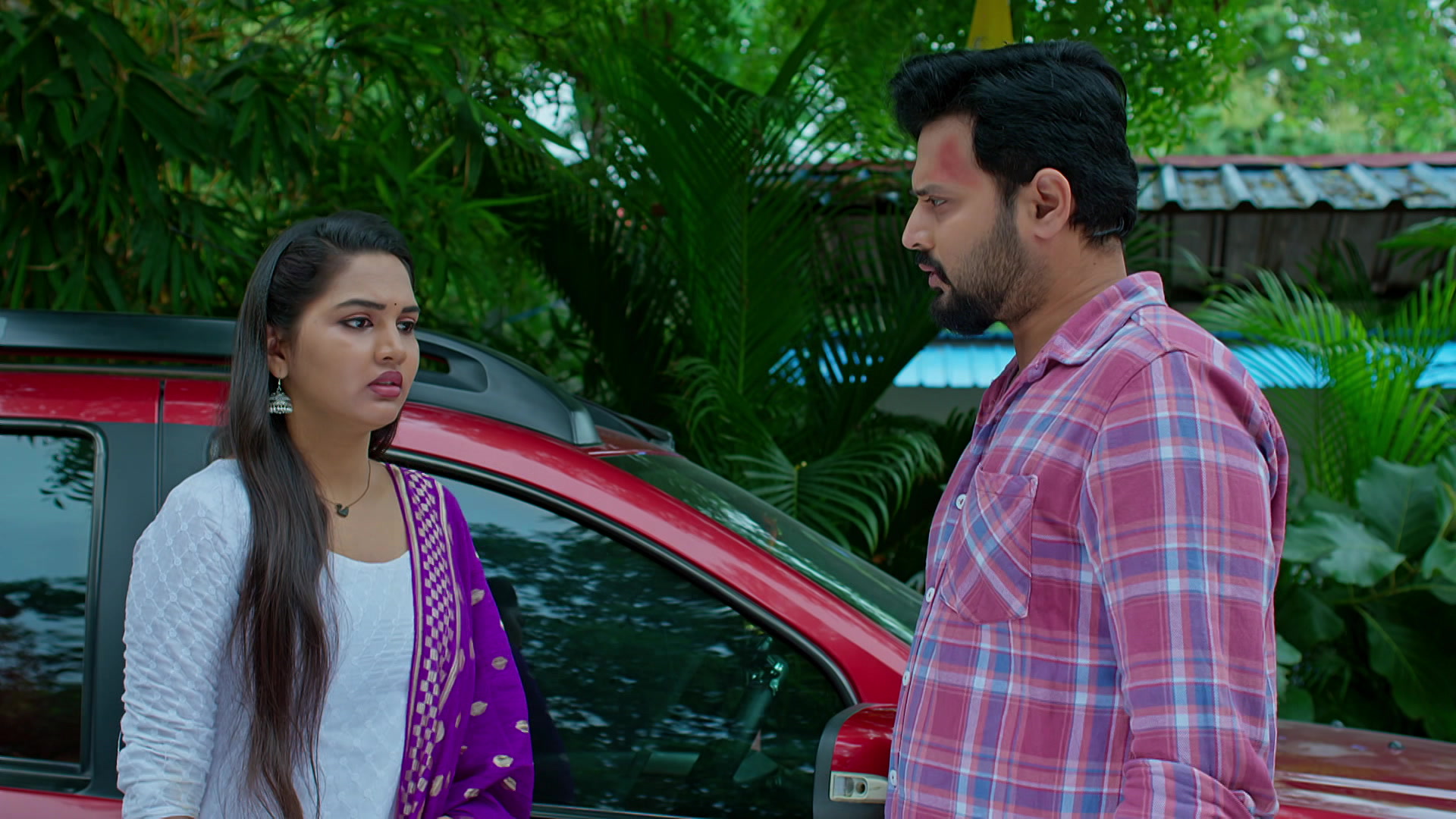 Murali Deceives Divya