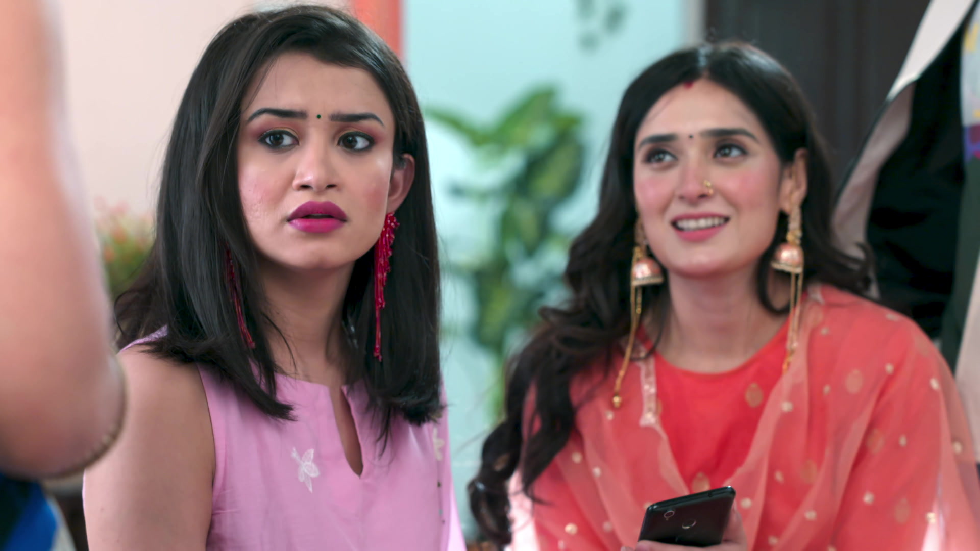 Kaju to Help Pavitra