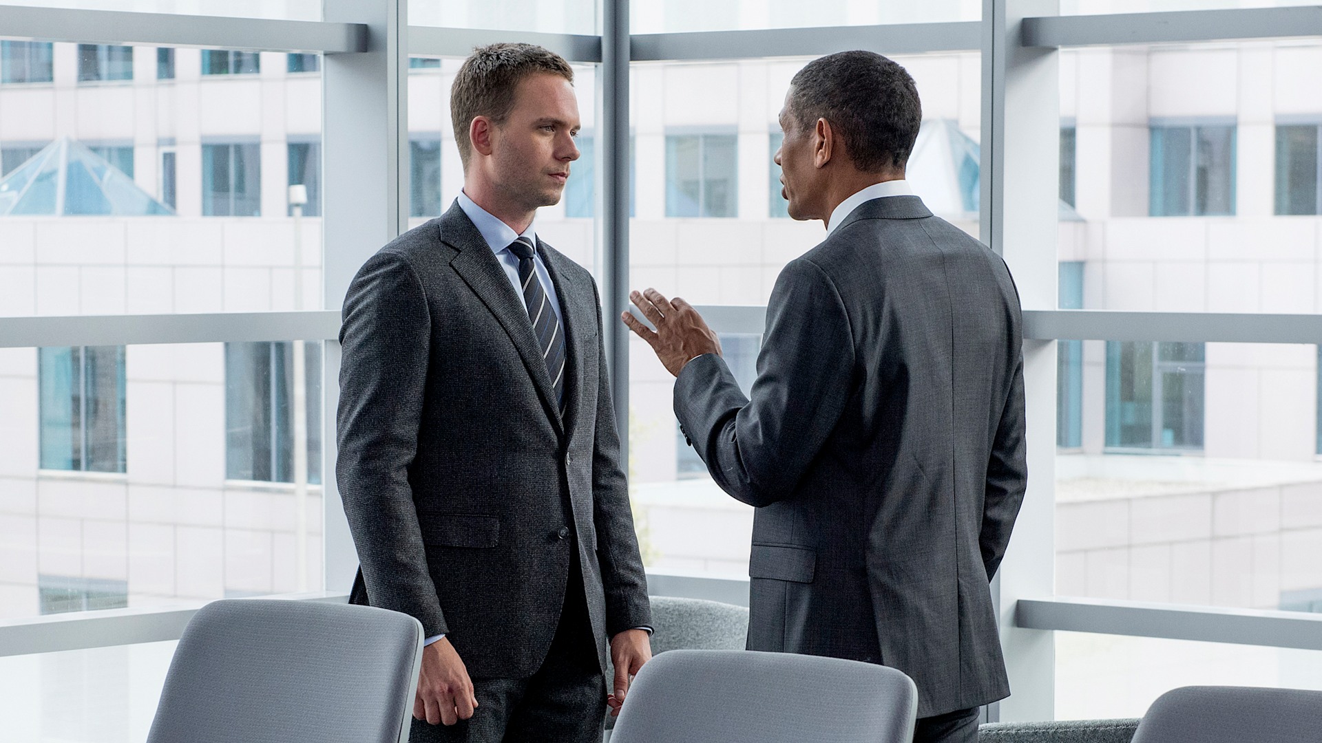 Watch Suits S6 Episode 14 on Disney+