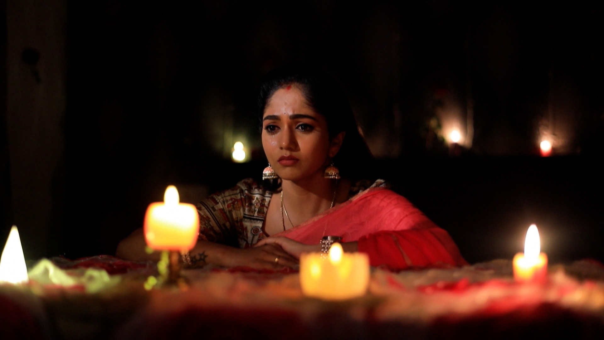 Watch Geeta S1 Episode 1111 on JioHotstar