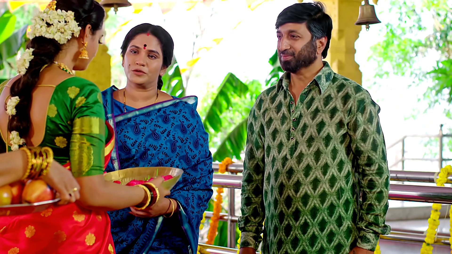 Pratap, Janaki meet Purnima