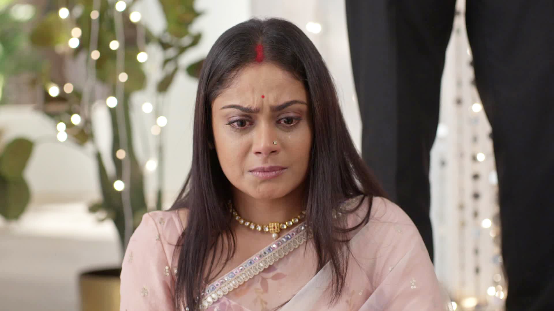 Watch Doree S1 Episode 19 on JioHotstar