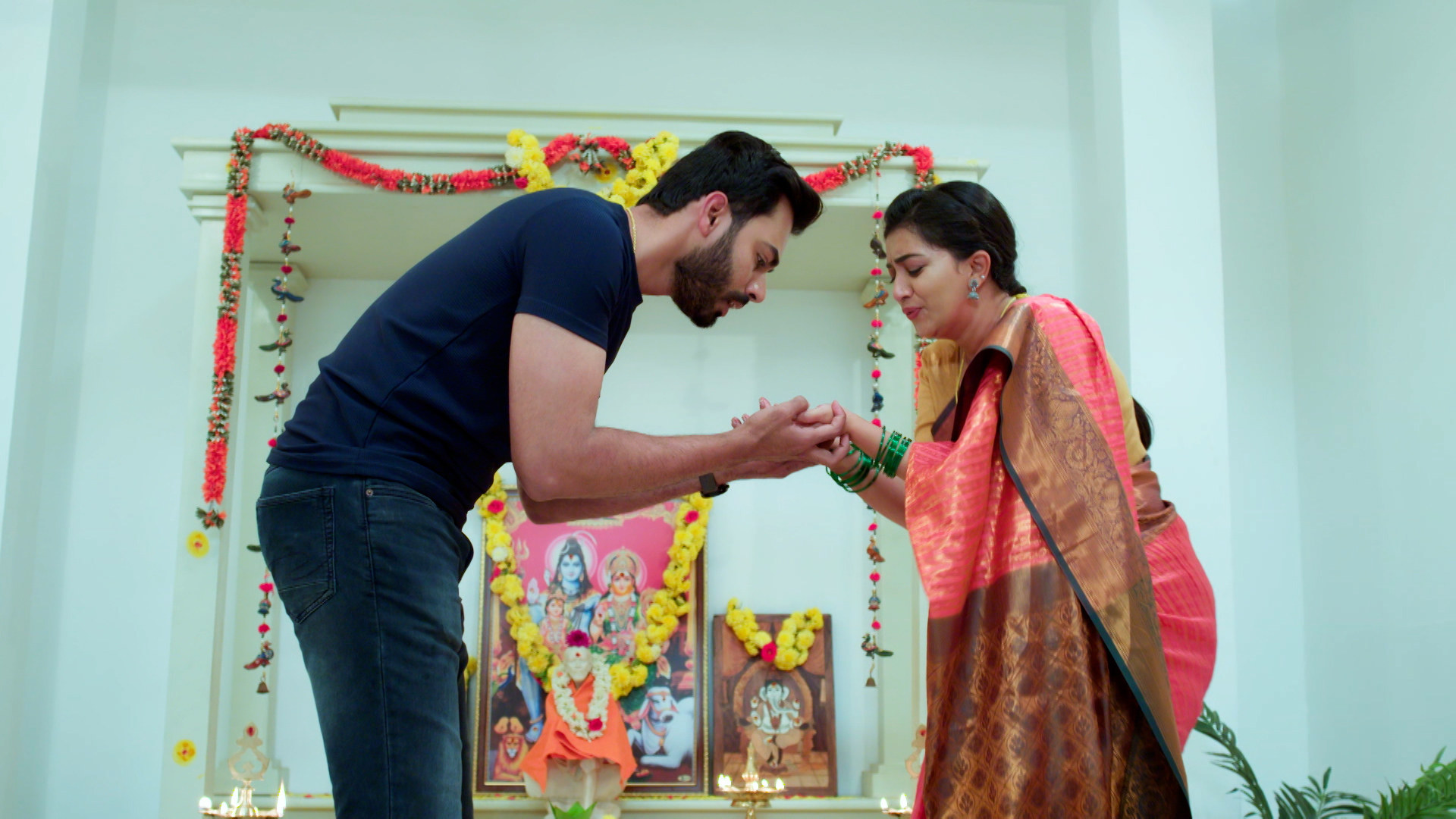 Watch Bhargavi LL.B S1 Episode 171 on JioHotstar