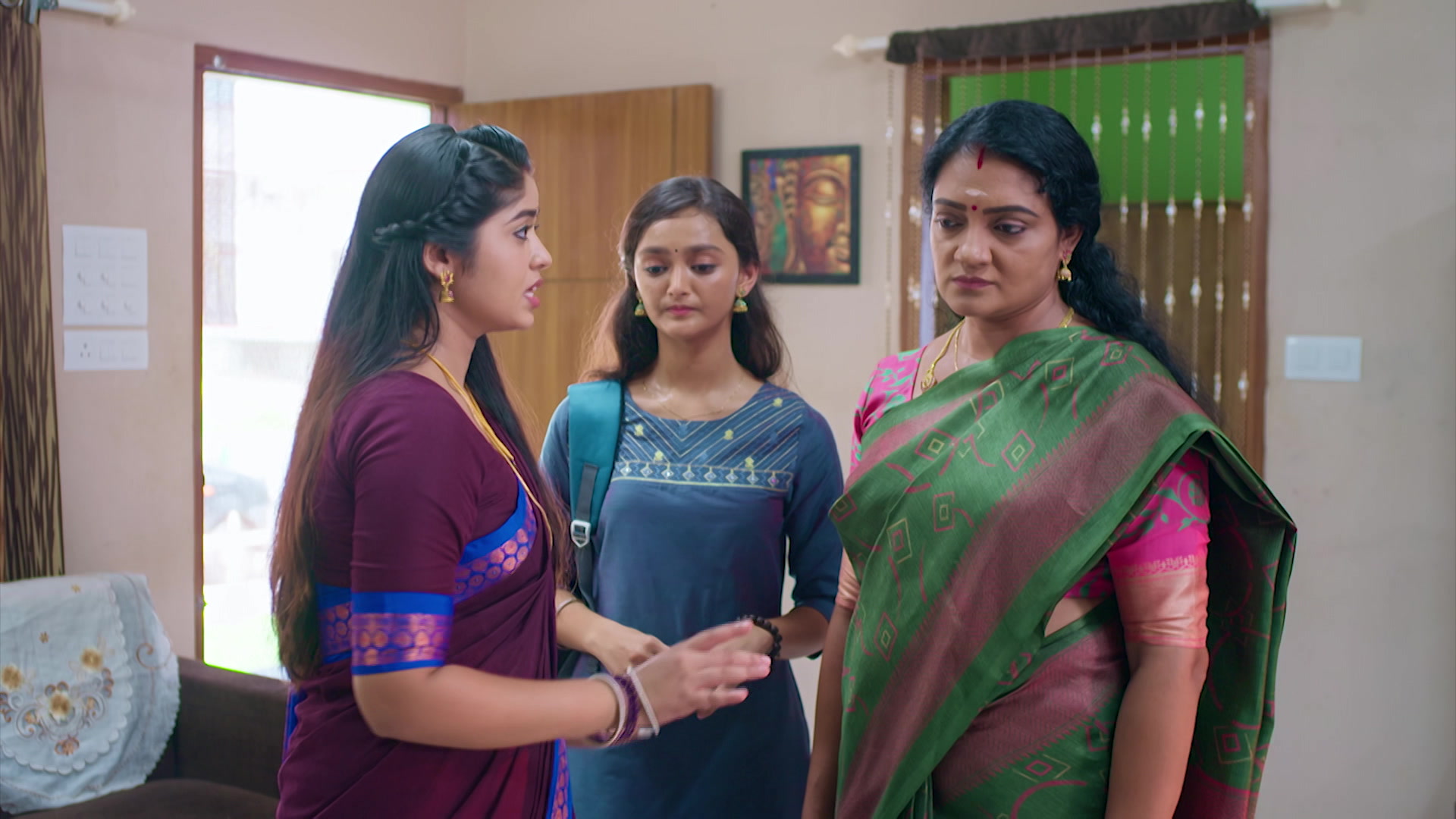 Meenakshi's Plan to Help Gomathi