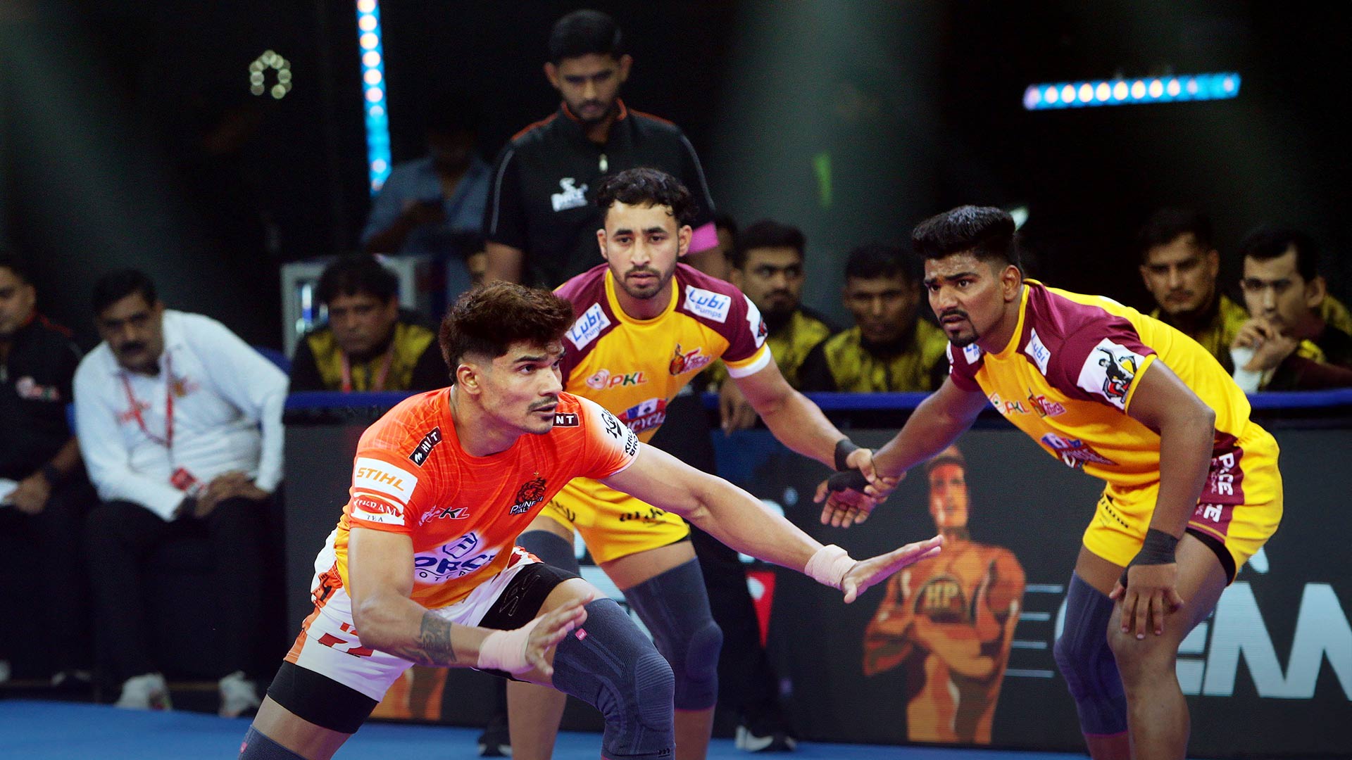 Replay: Titans vs Paltan