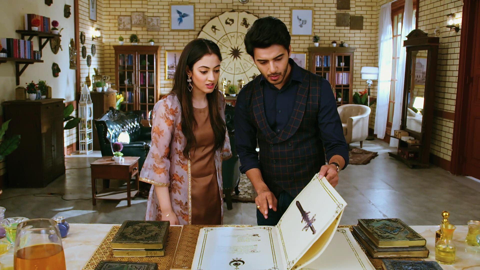 Watch yehh-jadu-hai-jinn-ka only on Watcho