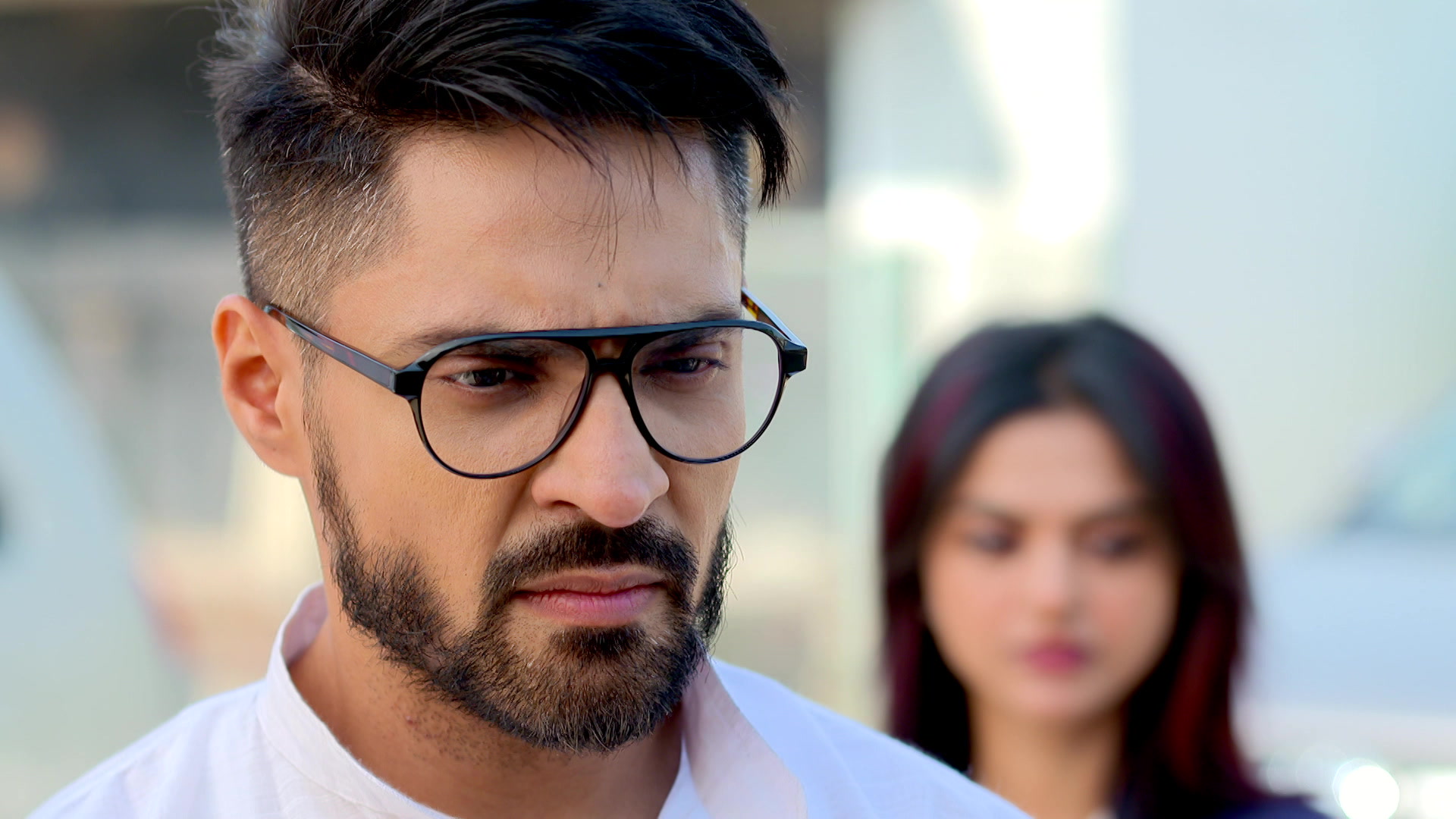 Watch Gaatchora S1 Episode 363 on JioHotstar