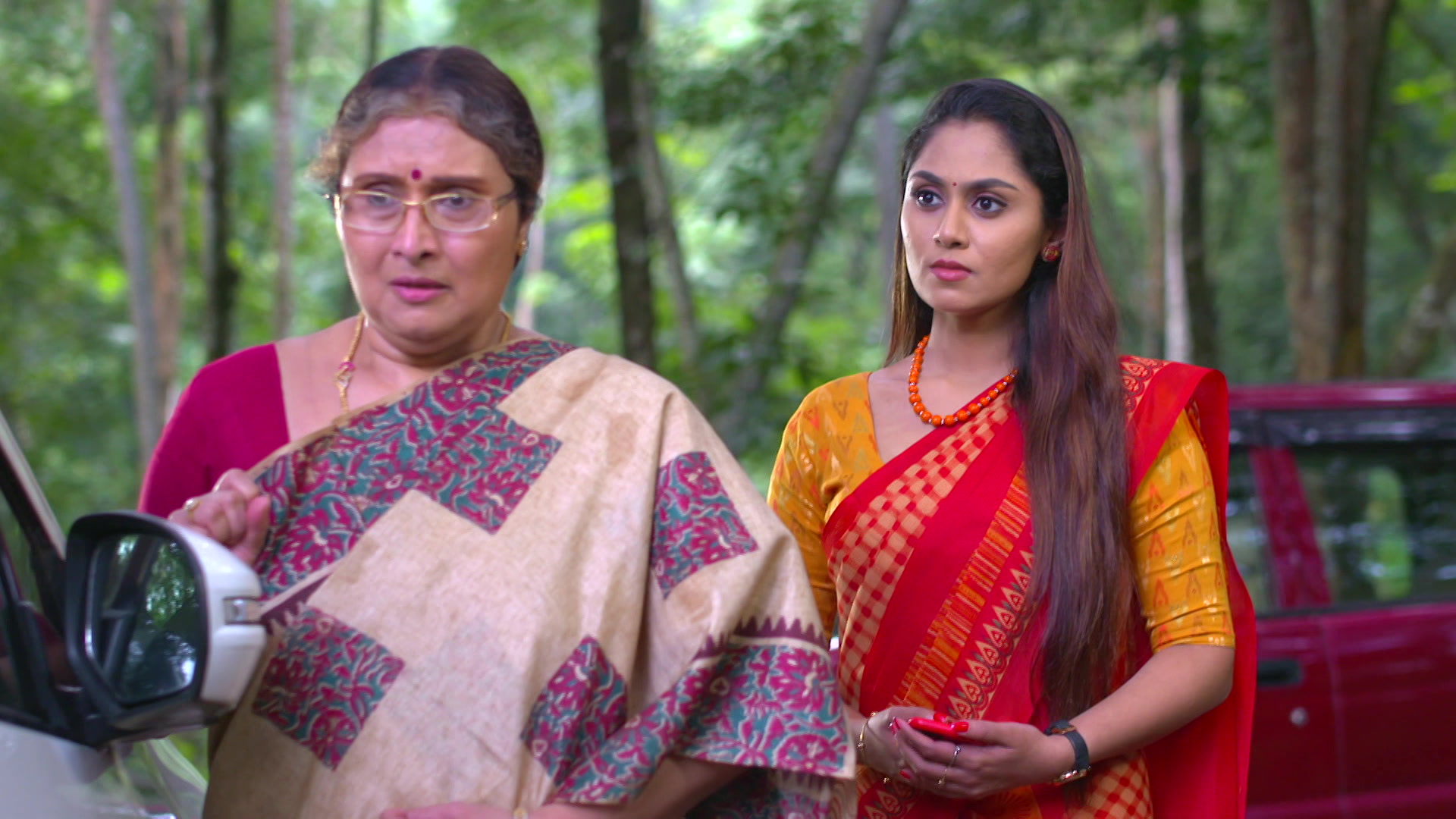 Aleena Confronts Sulekha