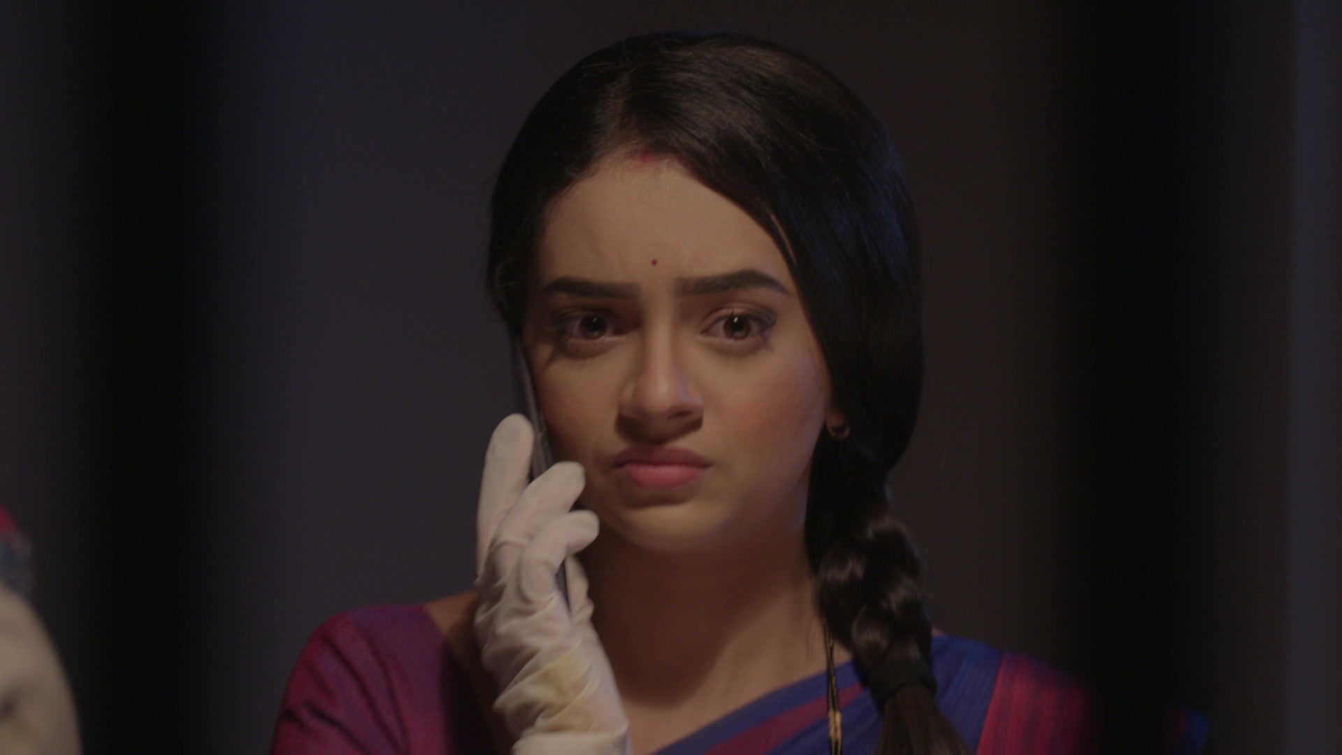 Watch Aboli S1 Episode 863 on JioHotstar