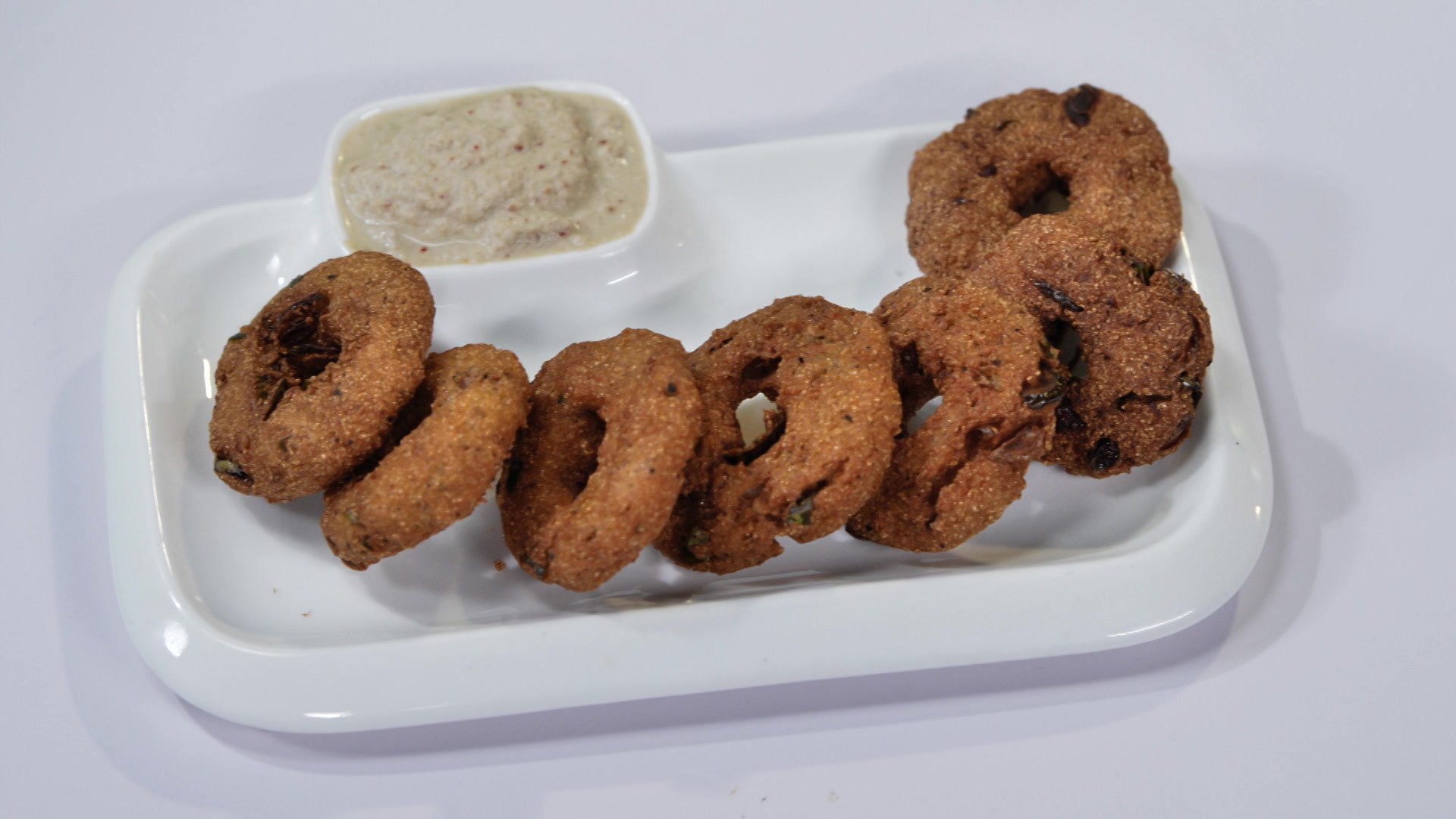 Rava Vada, Thattukada Chicken