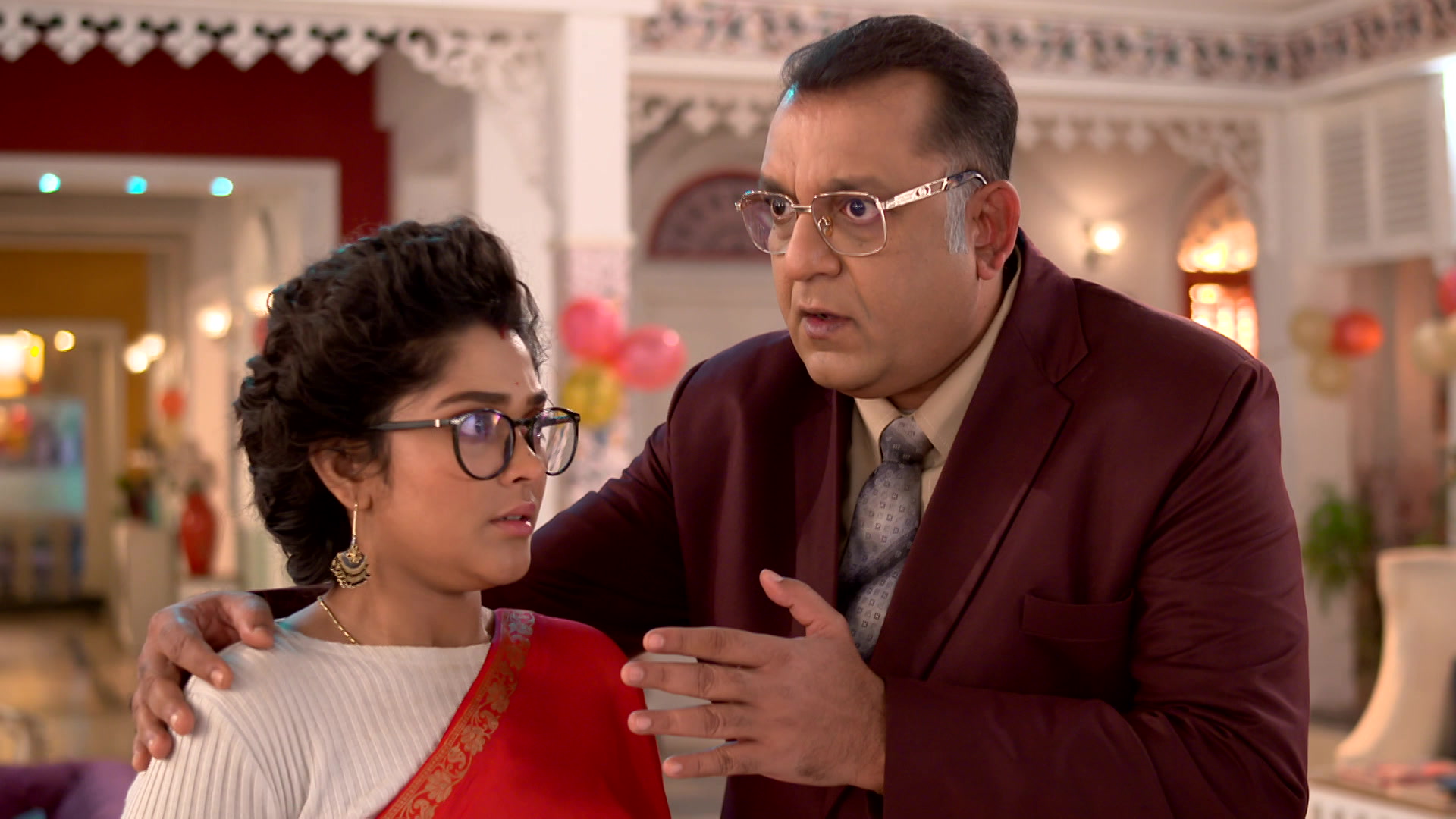 Watch Compass S1 Episode 140 on JioHotstar