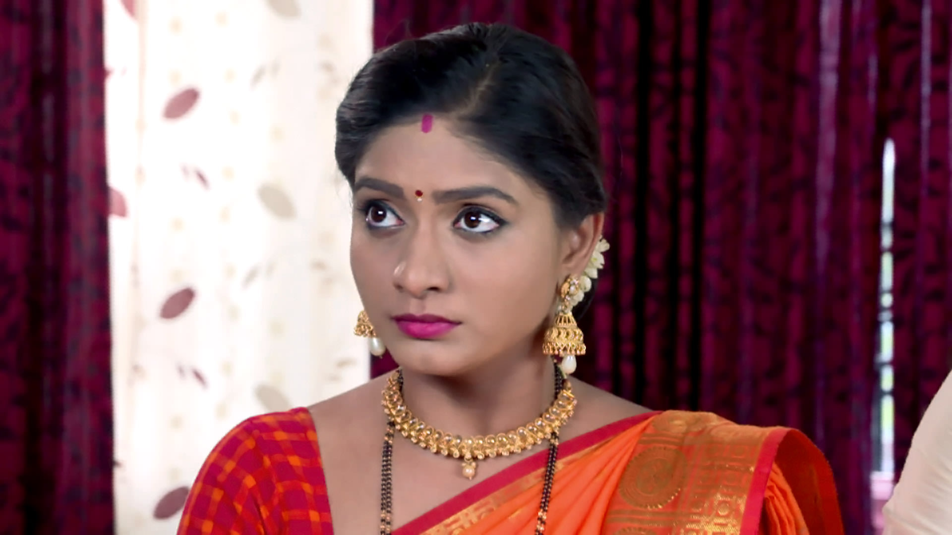 watch-amruthavarshini-s1-episode-164-on-jiohotstar