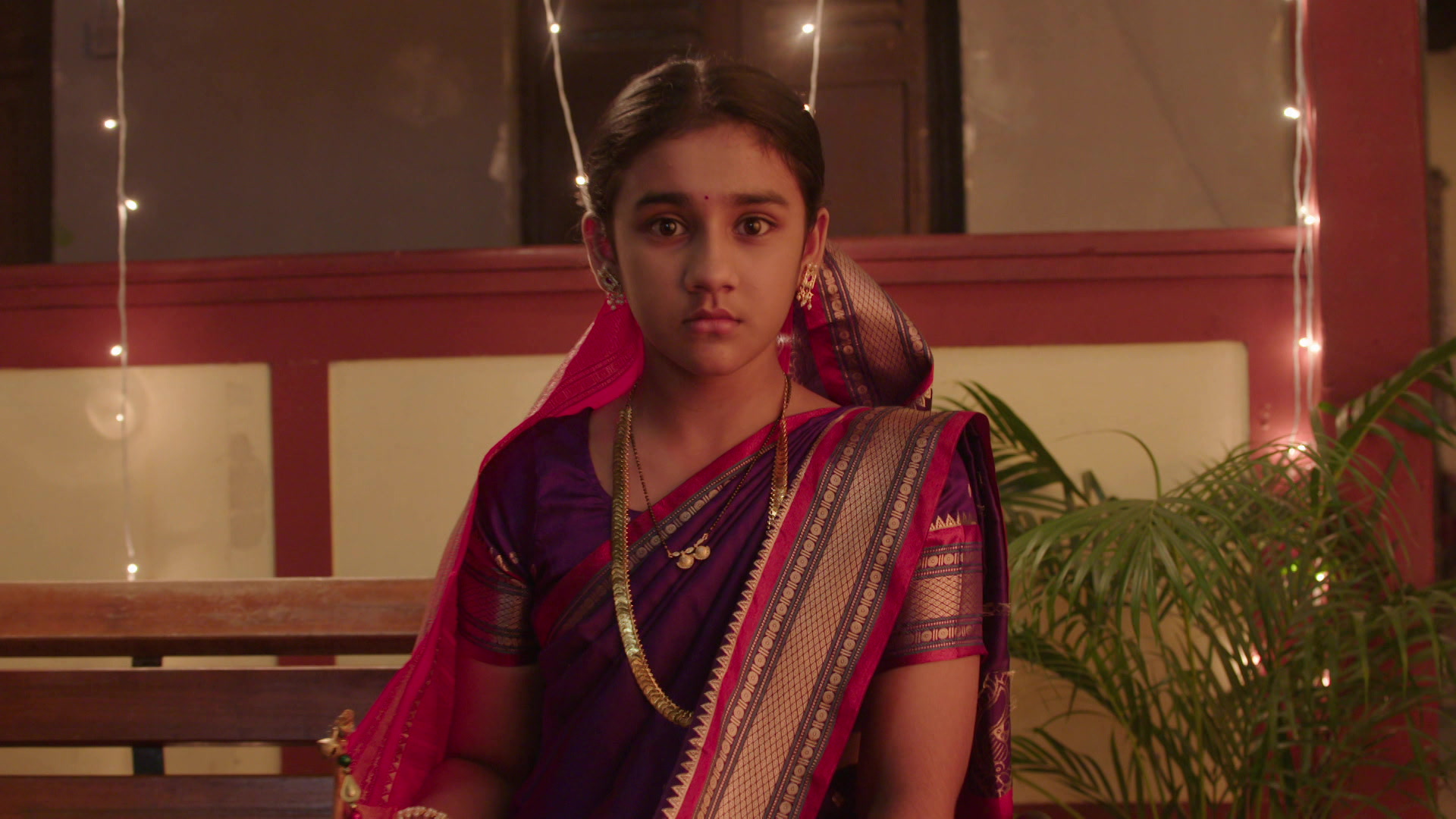 Watch Aboli S1 Episode 937 on JioHotstar