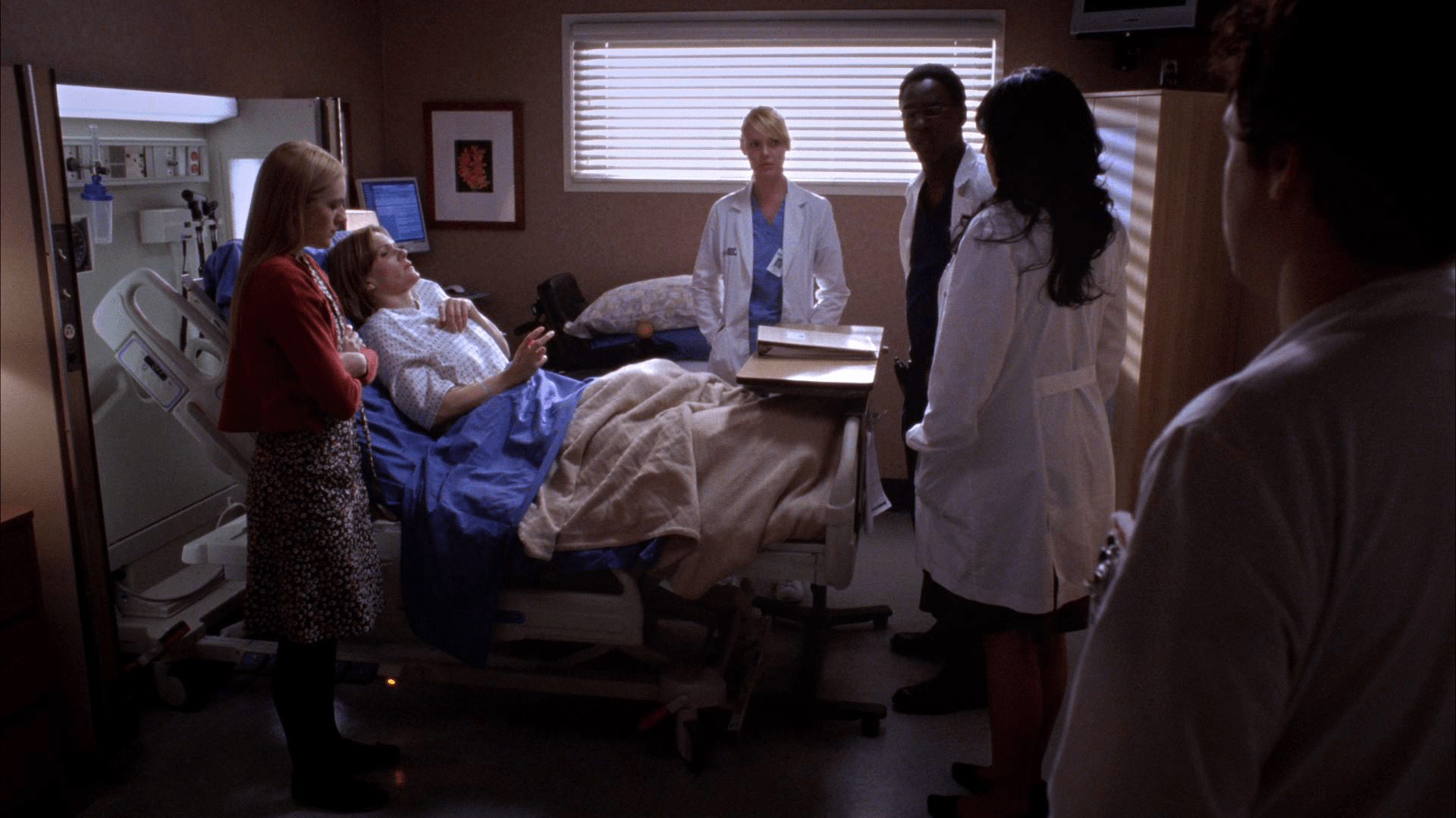 Watch Grey's Anatomy S3 Episode 19 on Disney+ Kuwait | English Spanish