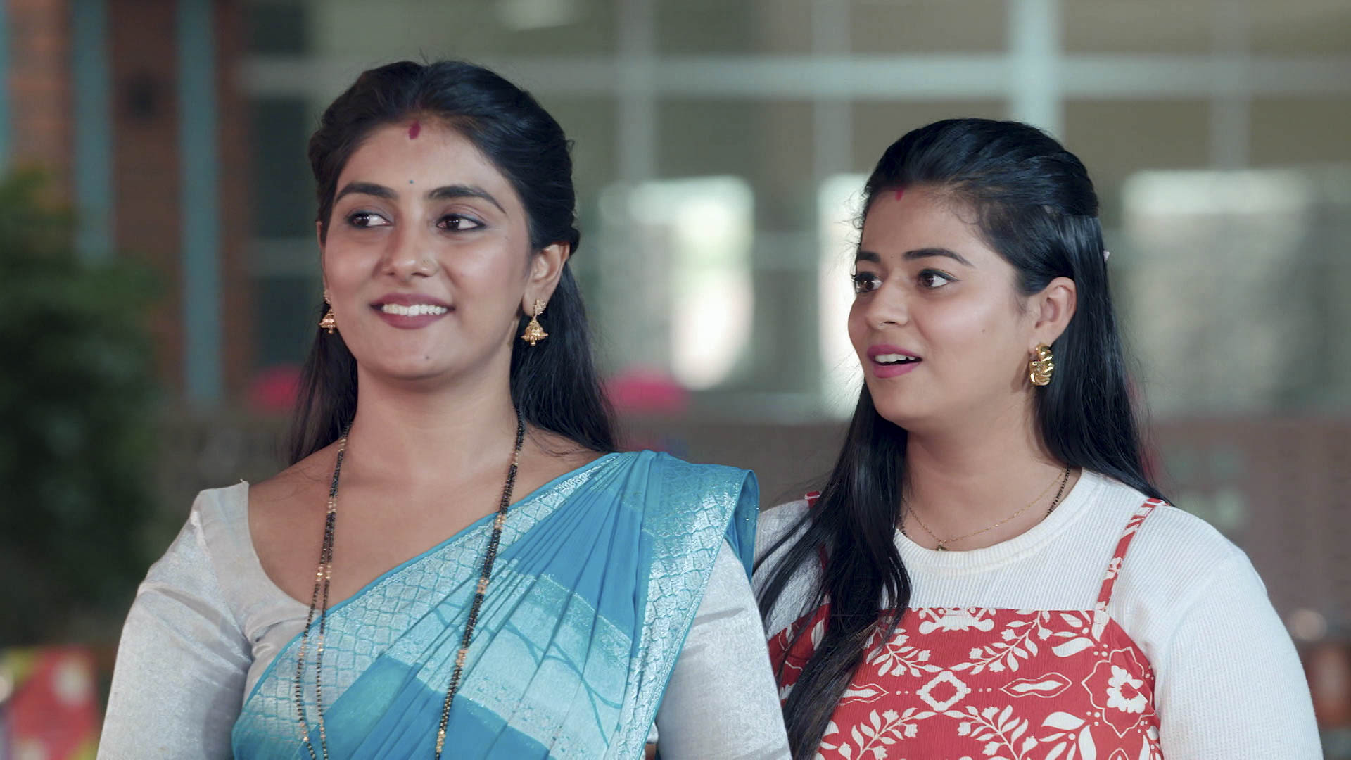 Watch Aase S1 Episode 797 on JioHotstar