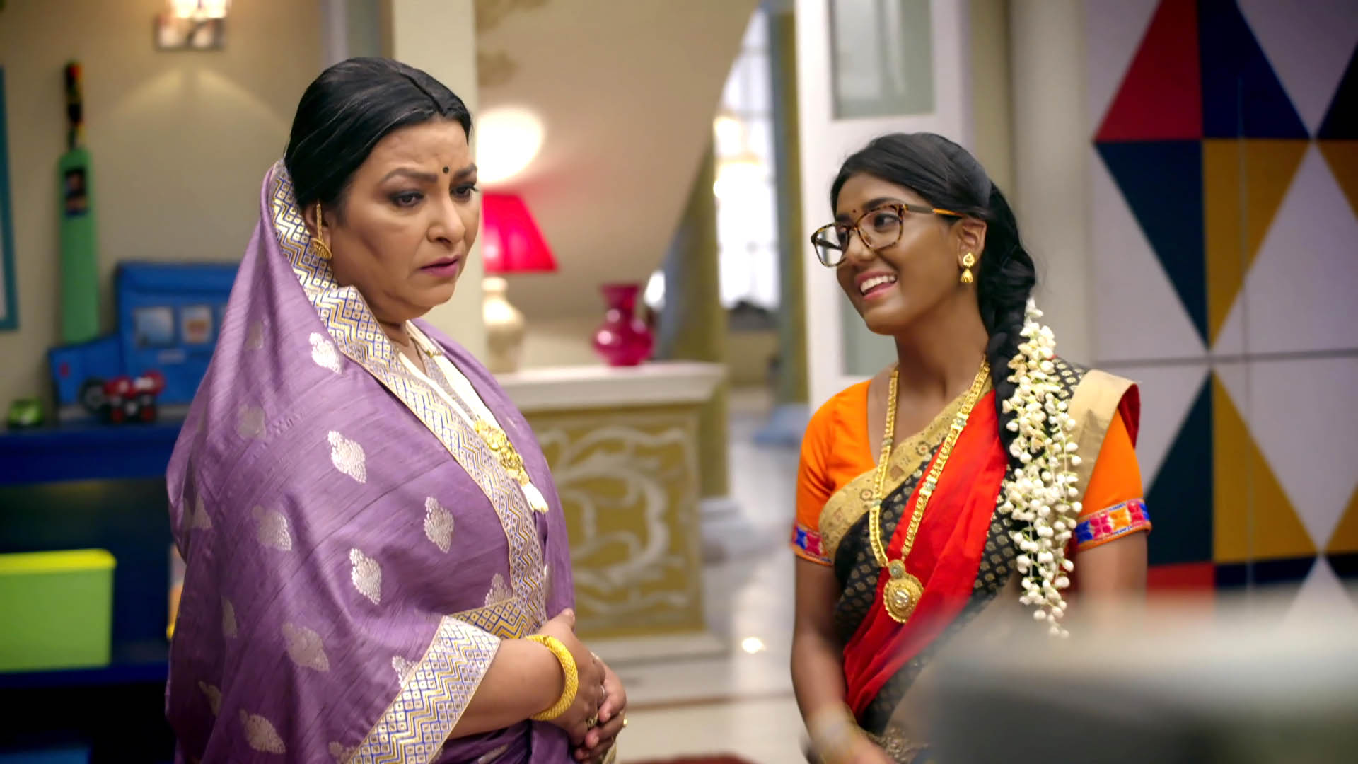 Stream Dadi Appreciates Rani Season 1 Episode 102 – Dadi Appreciates ...