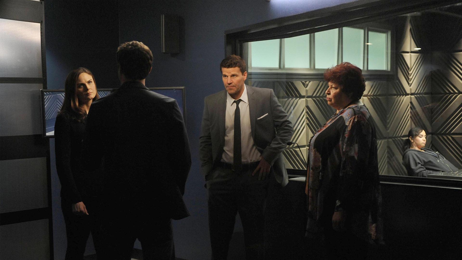 Watch Bones S9 Episode 3 on JioHotstar