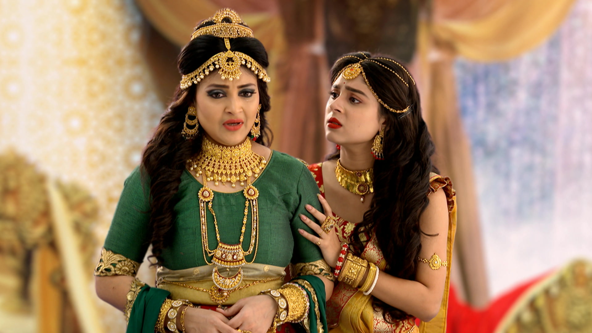 Watch Boro Rani in Trouble? Online
