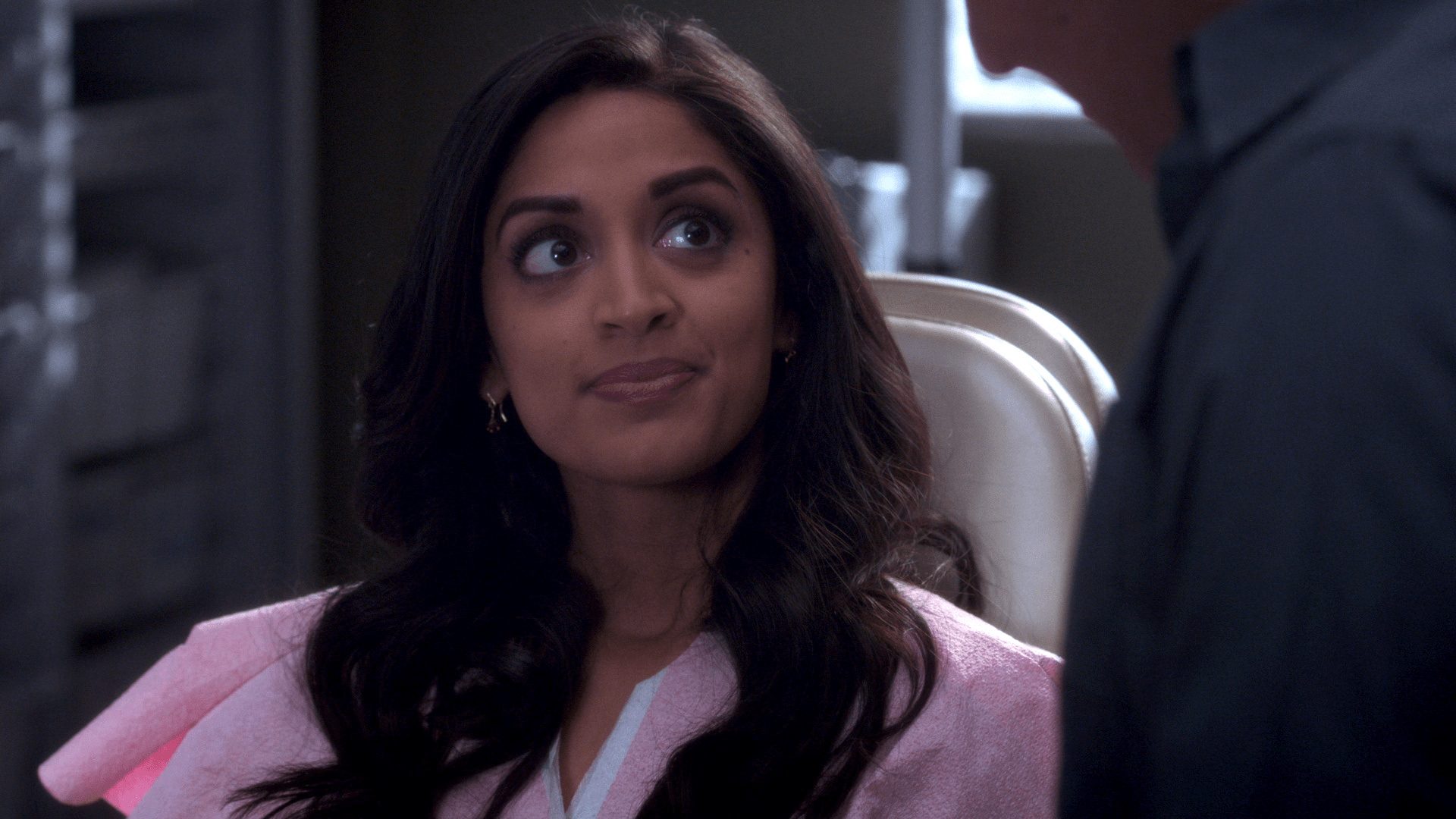 Watch Grey's Anatomy S11 Episode 15 on Disney+ Kuwait | English Spanish