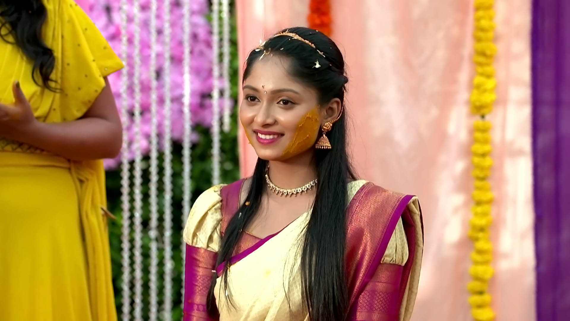 Family Performs Haldi Ceremony