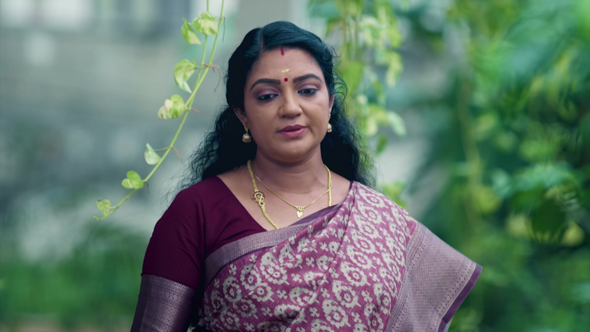 Gomathi's Concern over Her Family