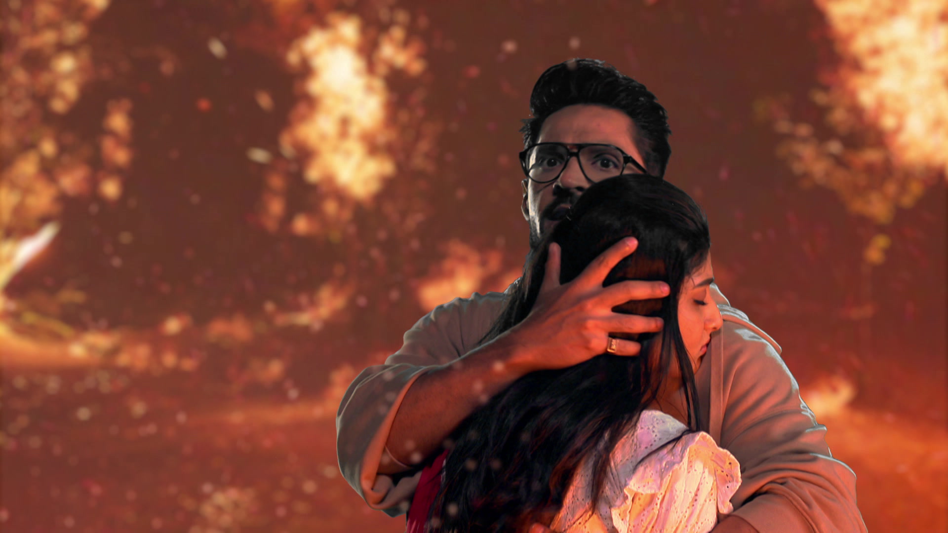 Watch Tentulpataa S1 Episode 171 on JioHotstar