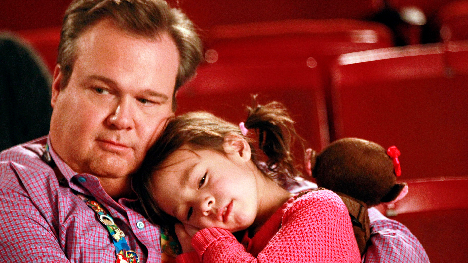 Watch modern family s3 episode 22 on disney kuwait english spanish