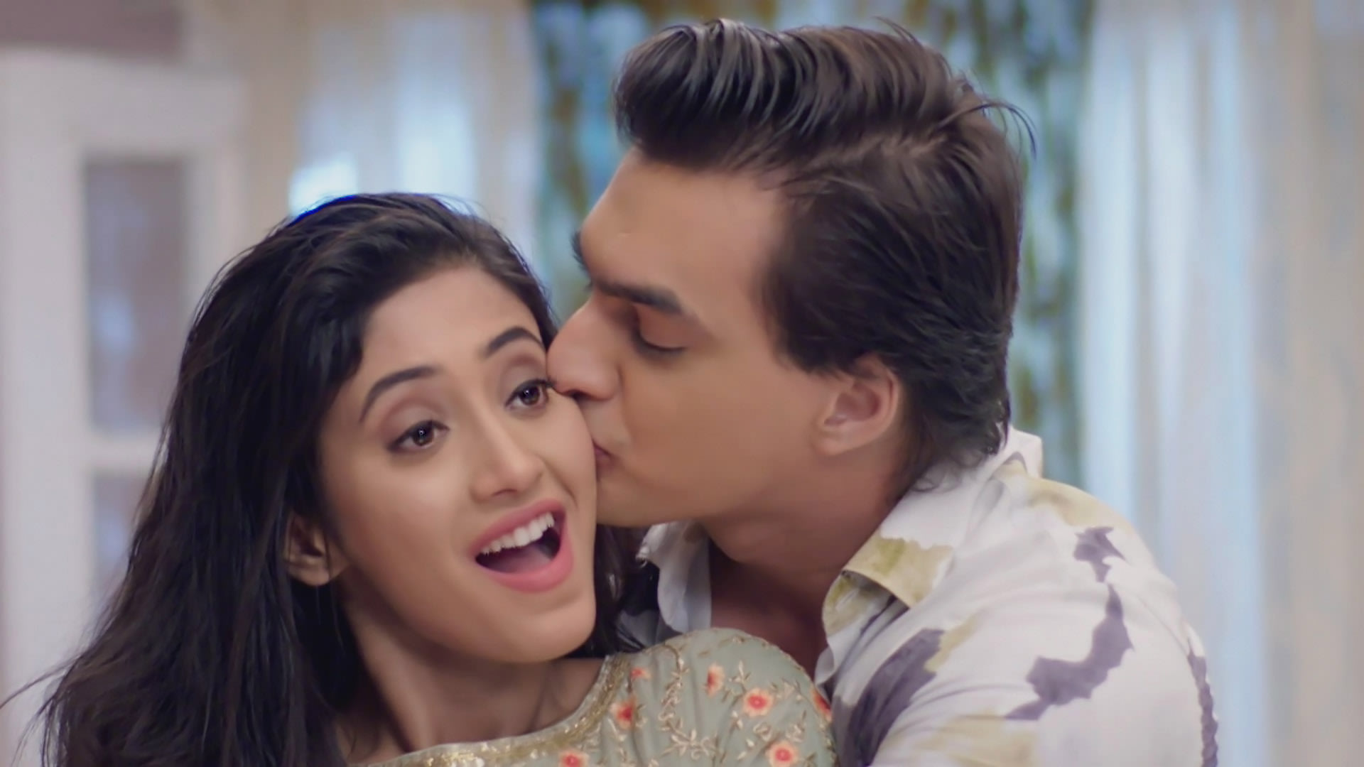 Watch Yeh Rishta Kya Kehlata Hai Episode 156 on Disney+ Hotstar