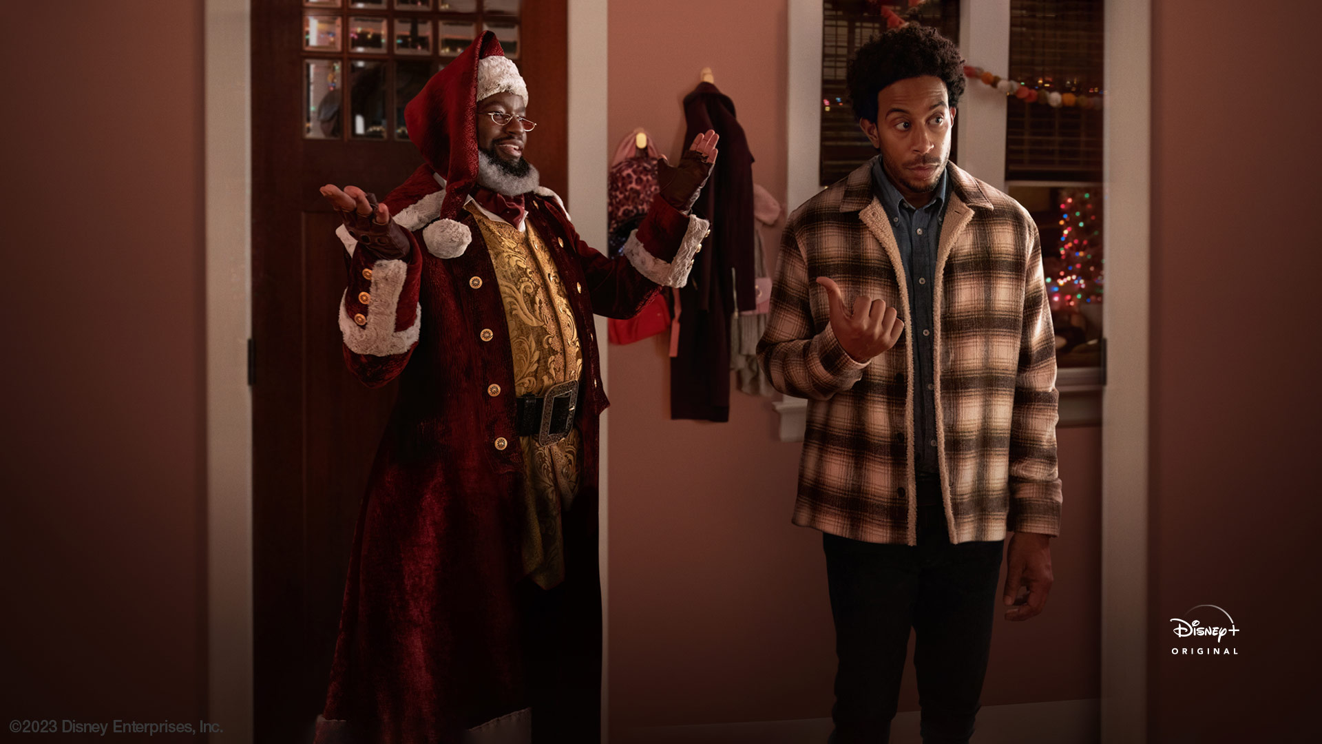 Watch Dashing Through the Snow - Disney+ UAE | English Spanish ...