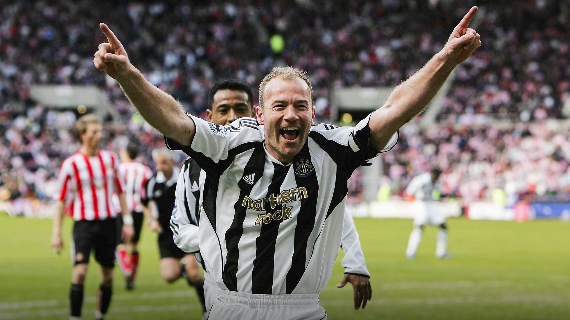 Shearer Picks Out His Favourite PL Goal